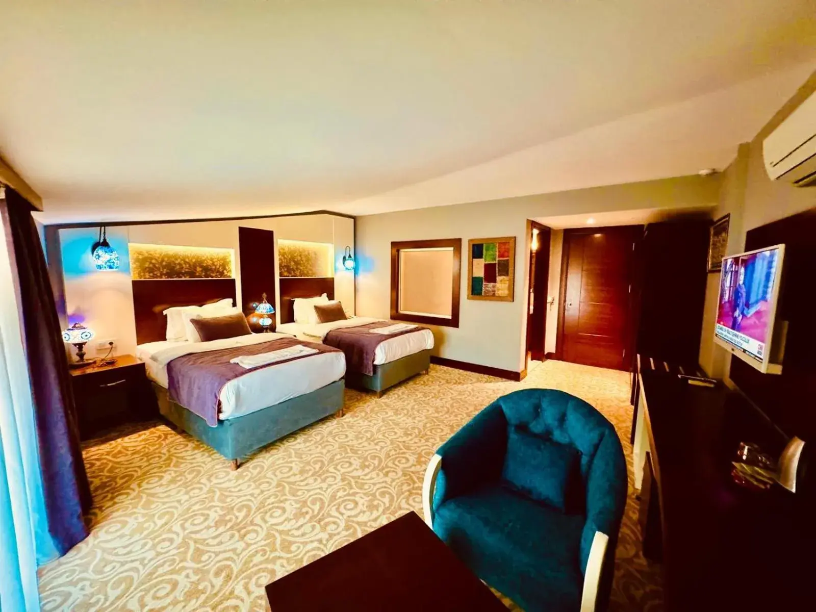 Twin Room with Balcony in Pamukkale Whiteheaven Suite Hotel Twin Room with Balcony in Pamukkale Whiteheaven Suite Hotel