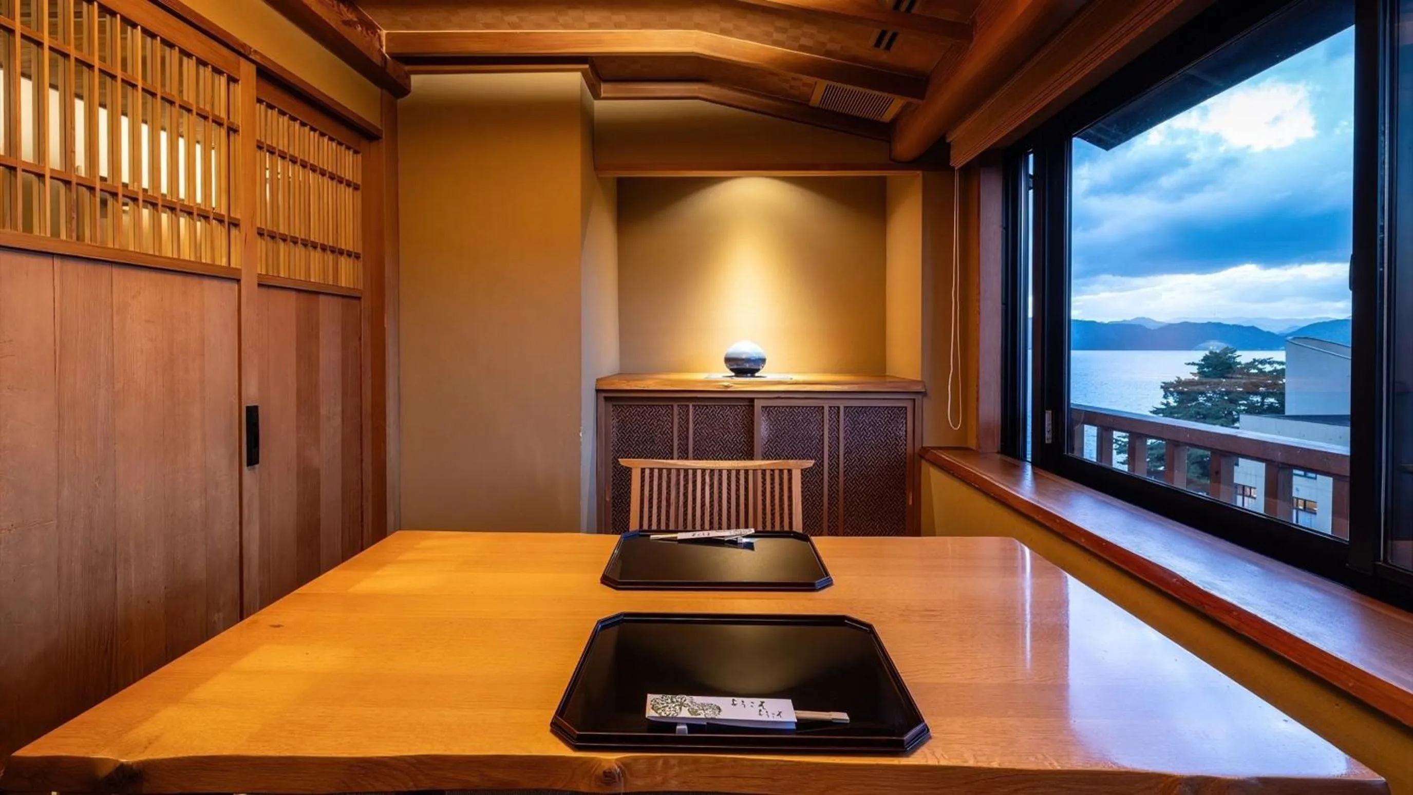 Dining area in Kashintei Shirahama