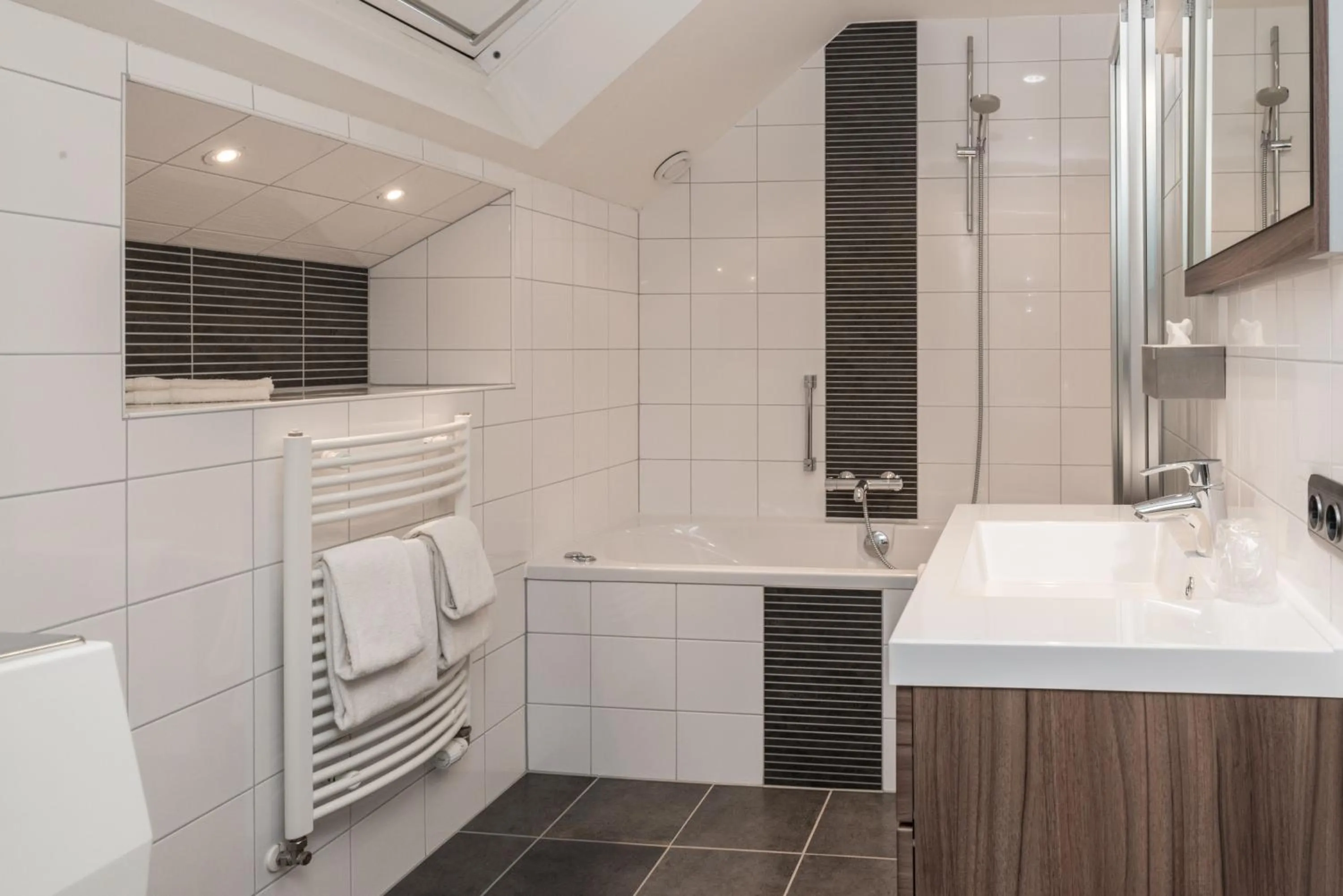 Decorative detail in De Eenhoorn