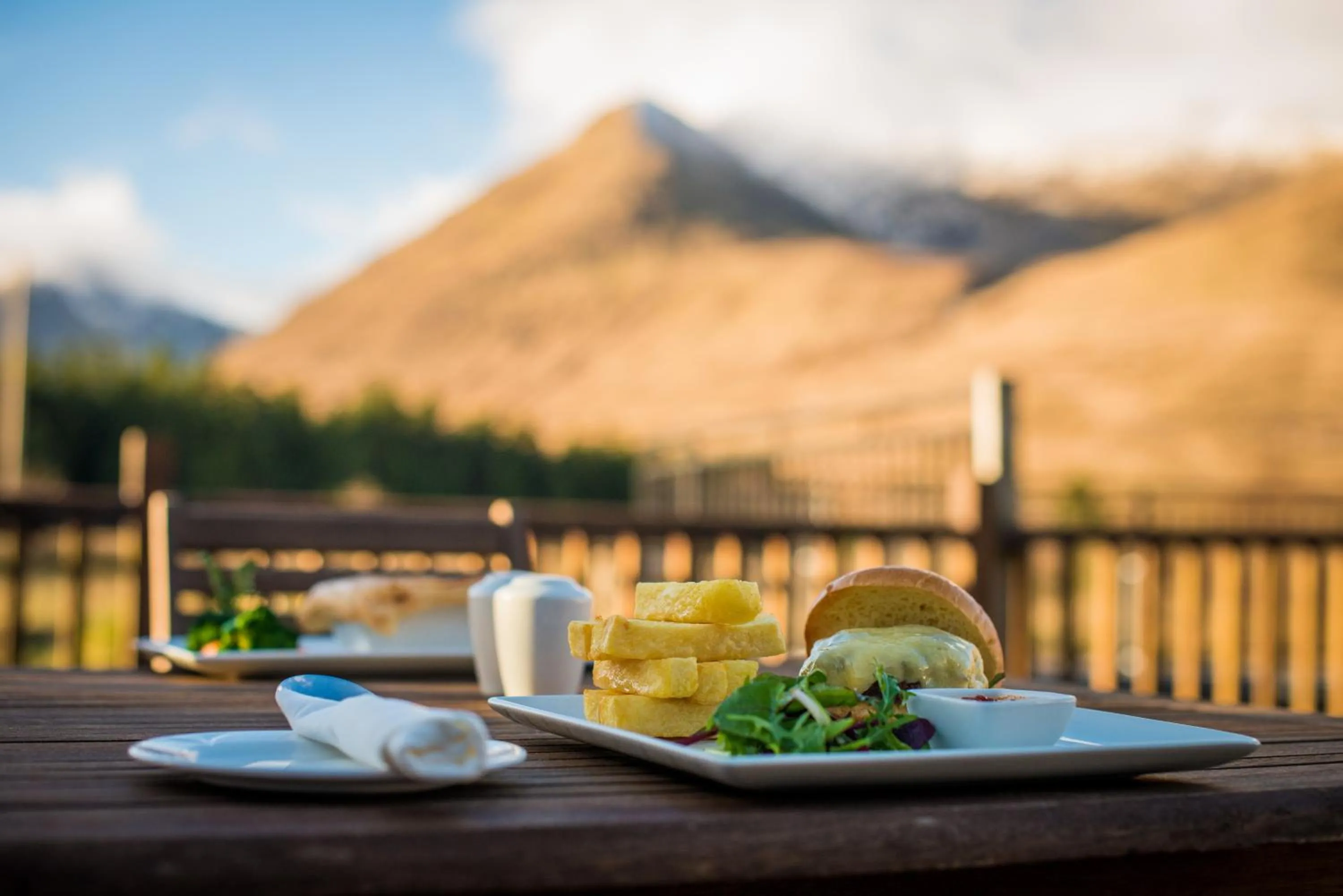 Restaurant/places to eat in Wild Atlantic Hostel