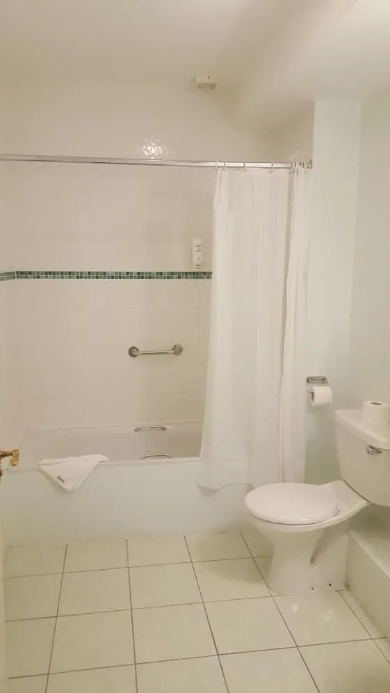 Bathroom in Teac Jack