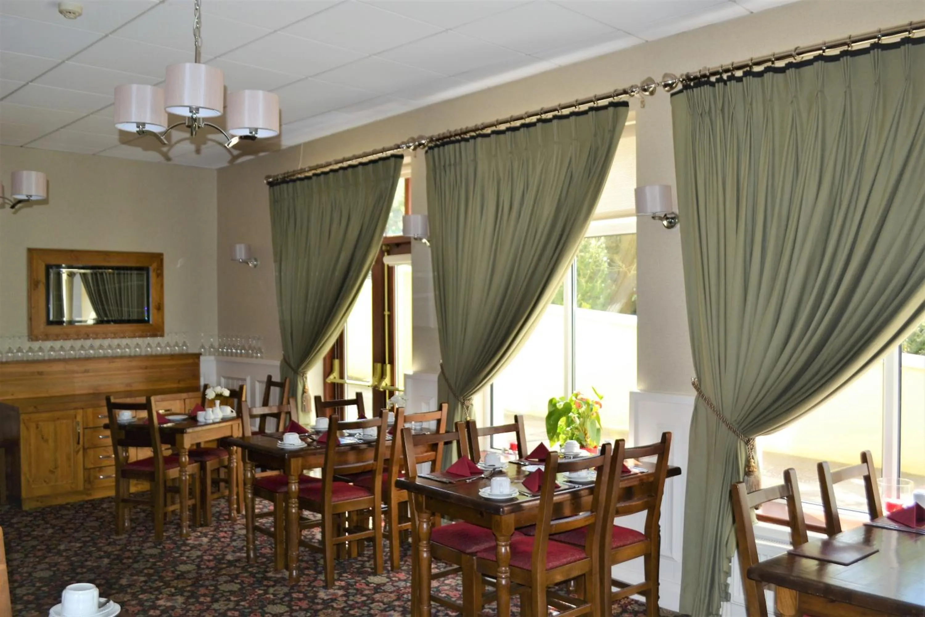 Restaurant/places to eat in Teac Jack