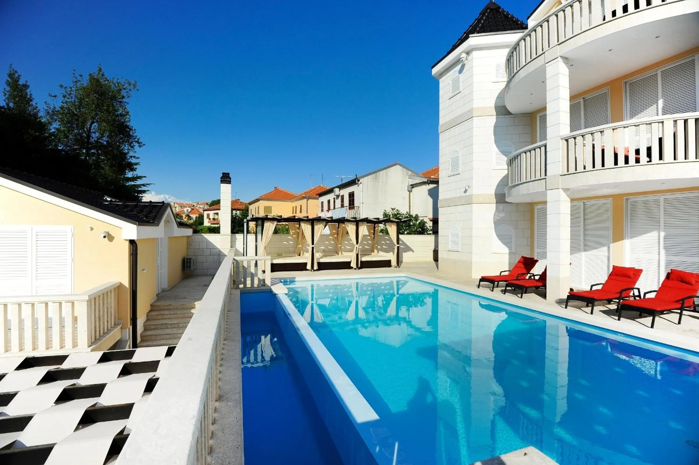 Apartments Villa Zlatko