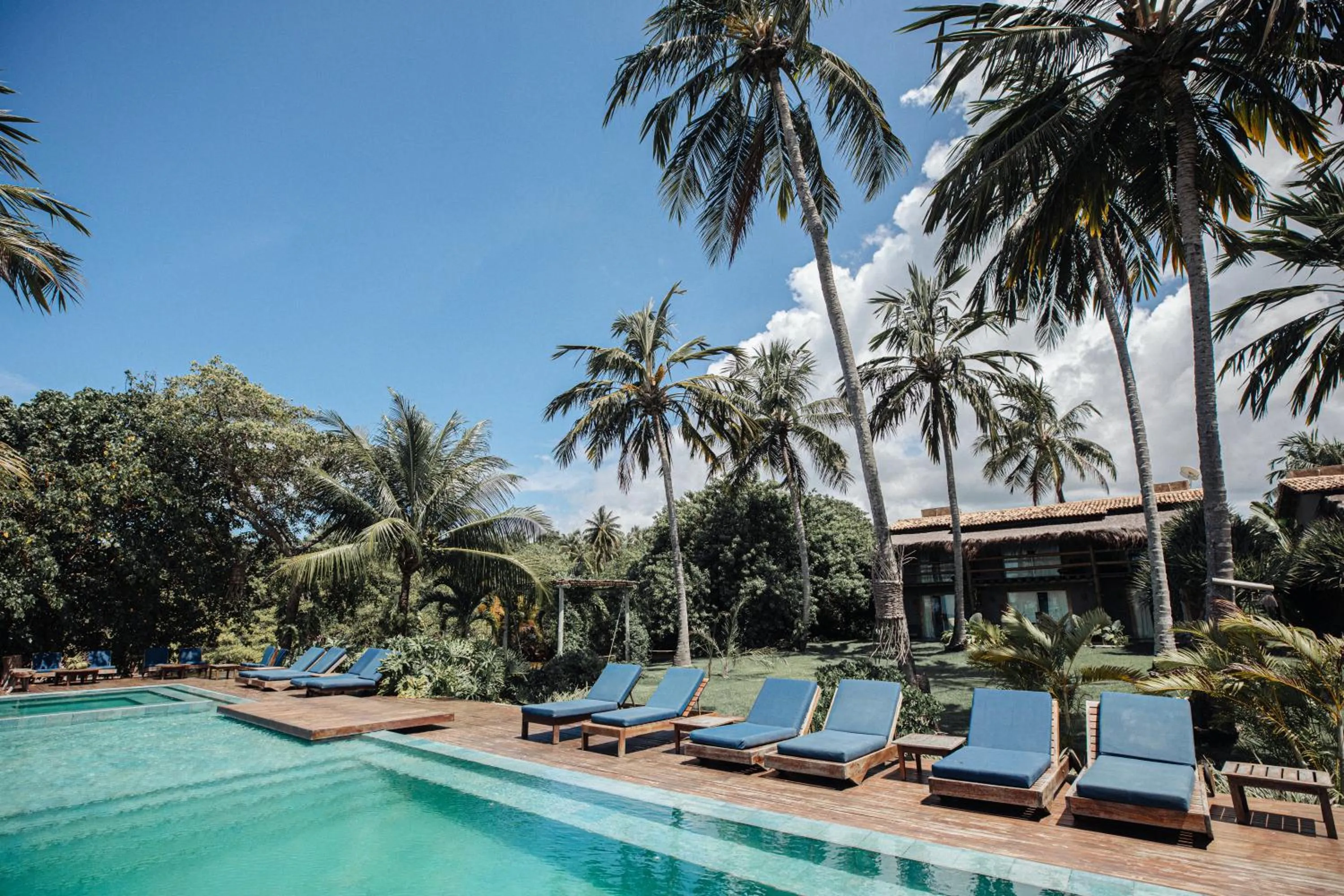 Swimming pool in Paru Boutique Hotel