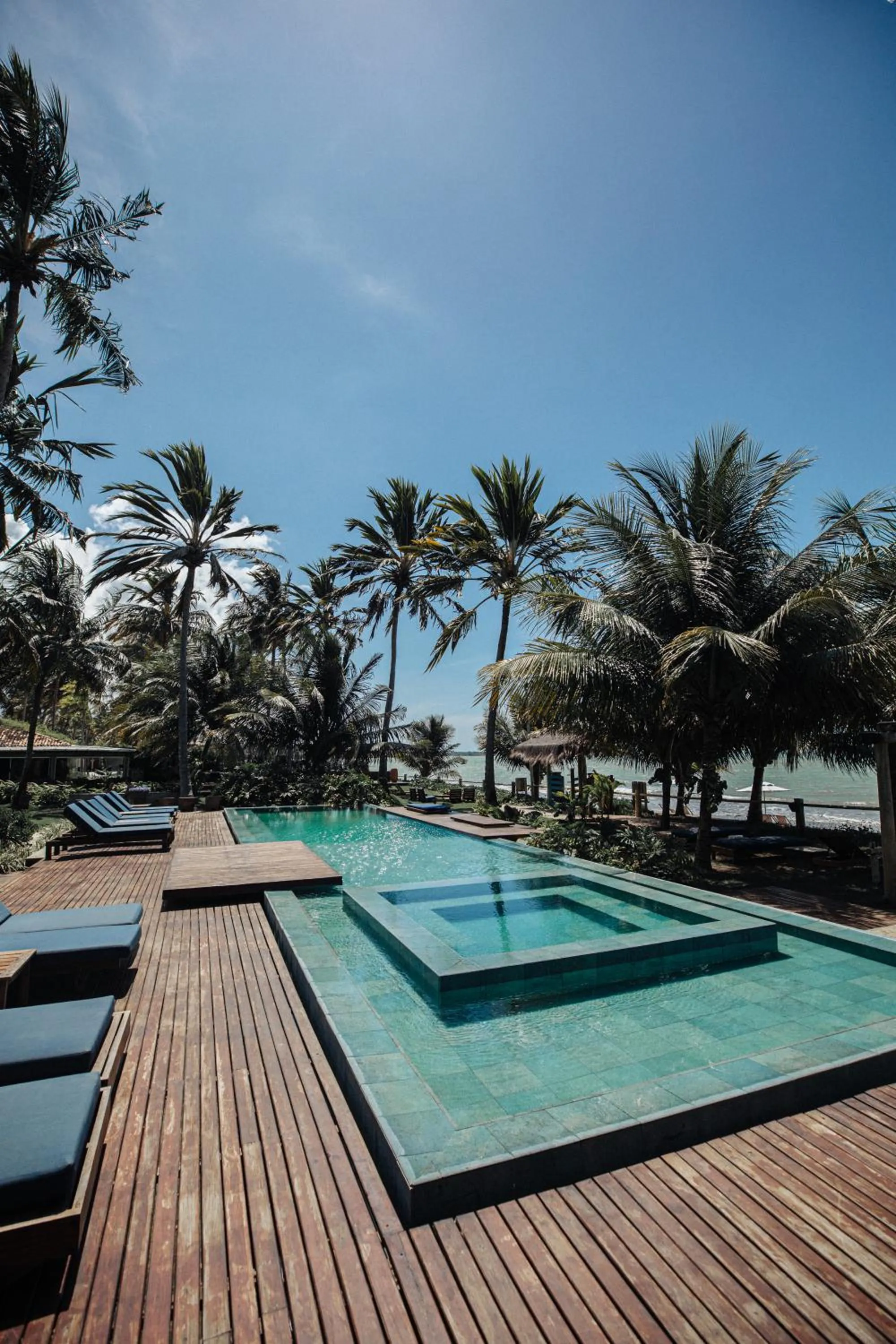 Swimming pool in Paru Boutique Hotel