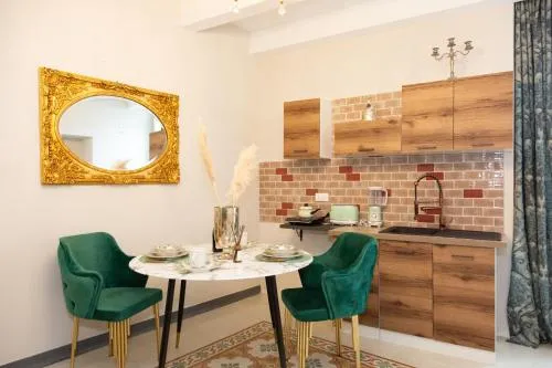 Femme noir Boutique Apartament Fitness e spa