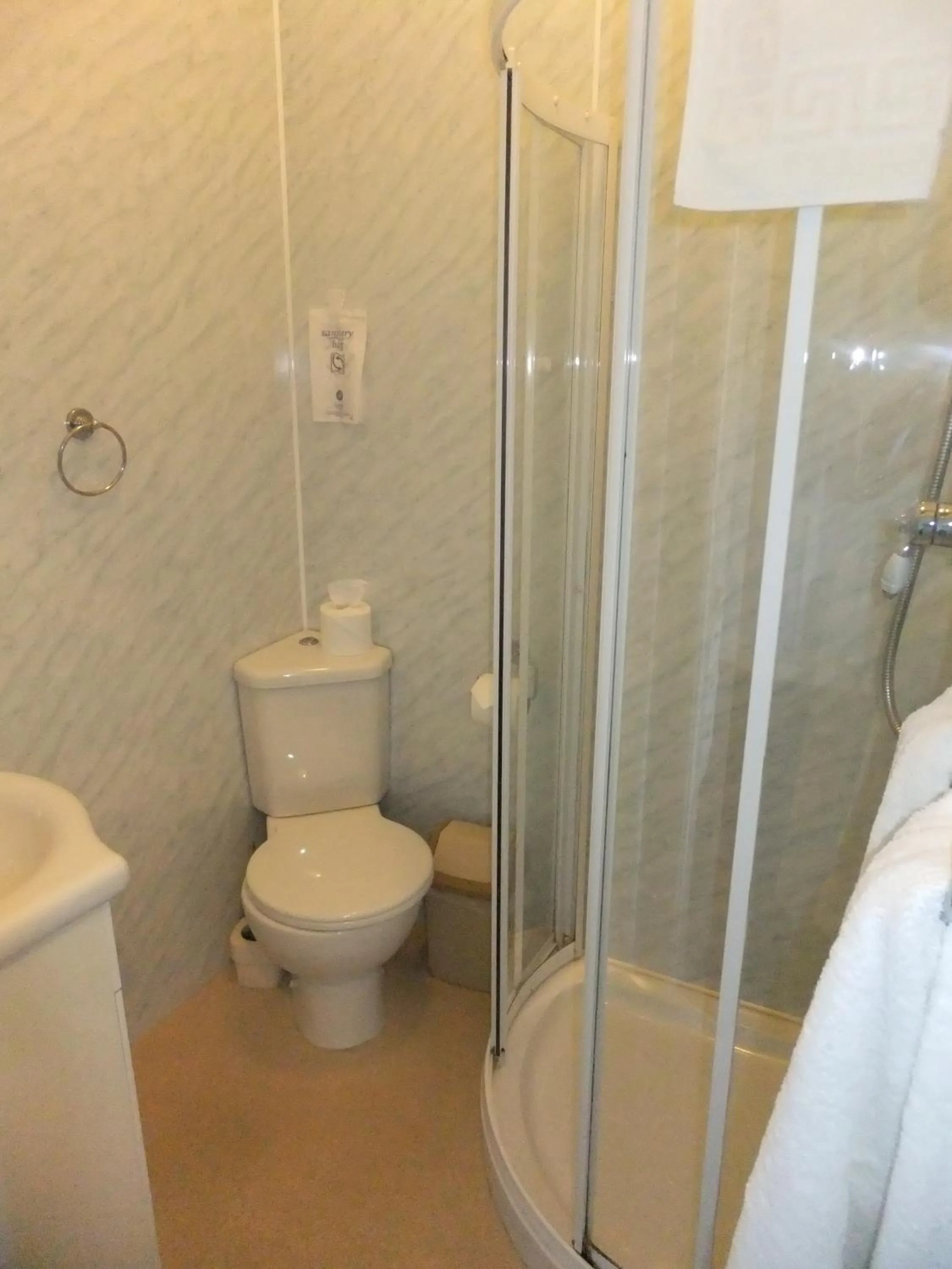 Bathroom in Elgin Villa