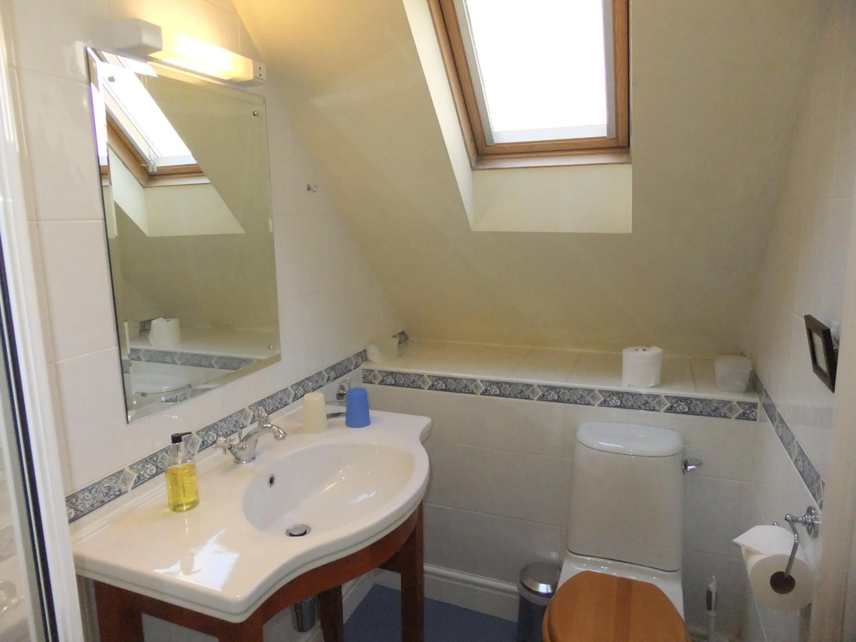 Bathroom in Elgin Villa