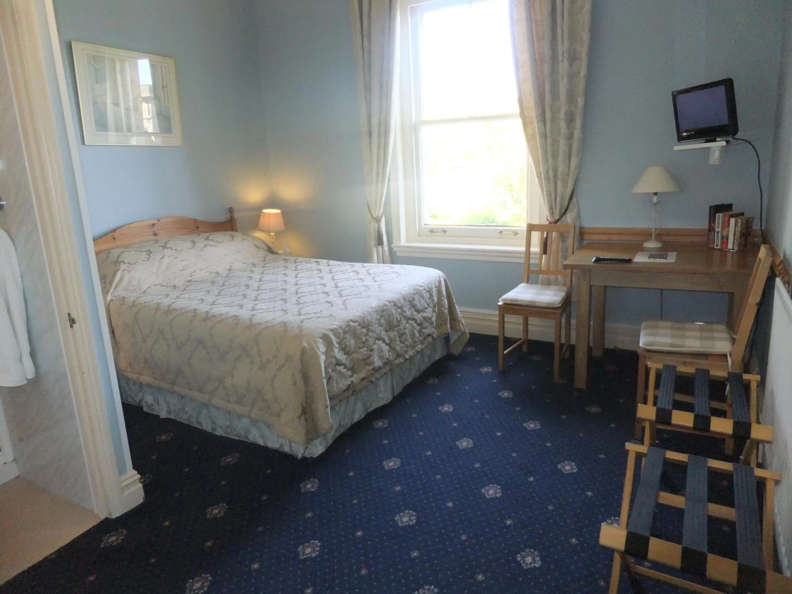 Day, Bed in Elgin Villa