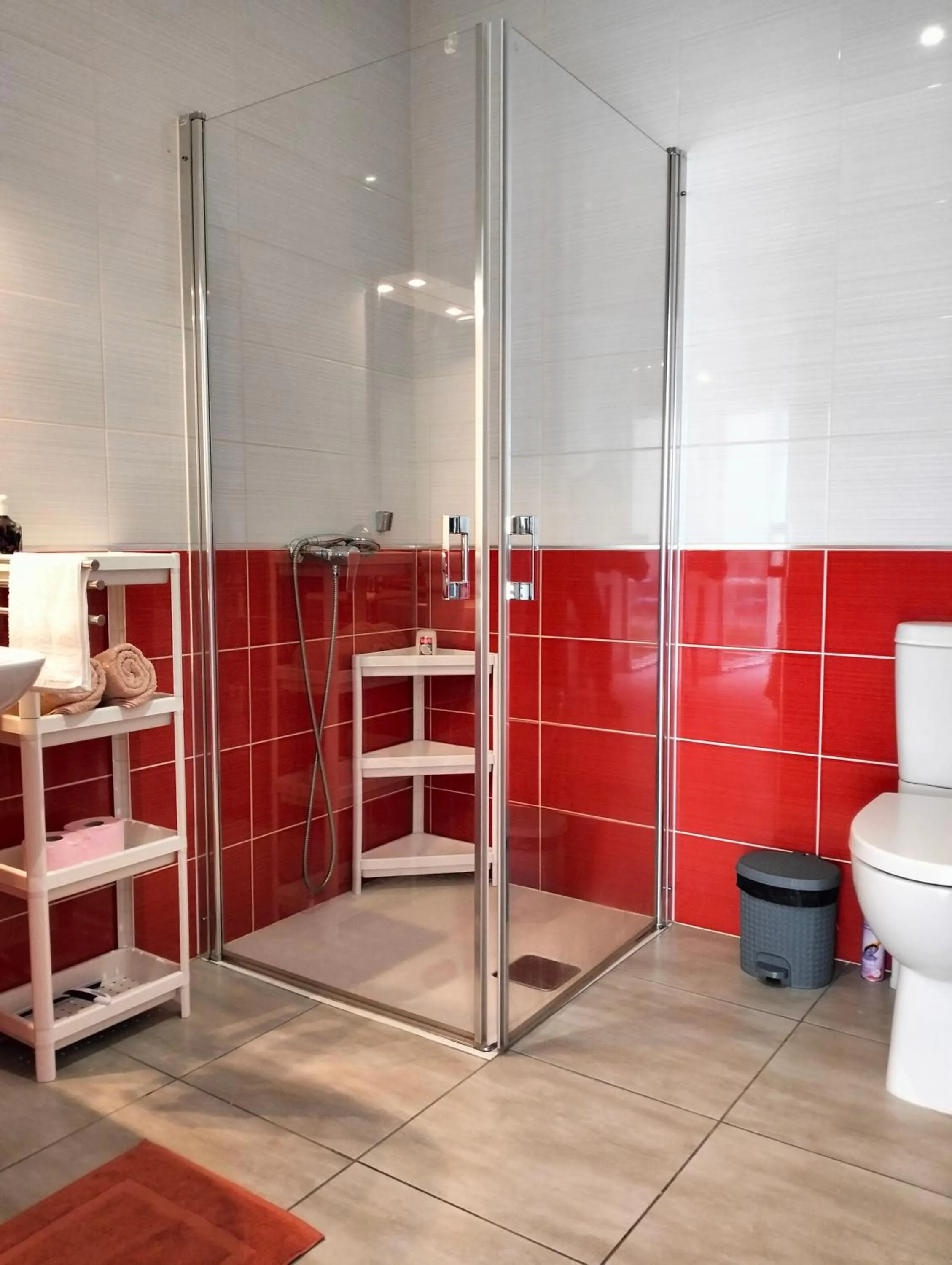 Shower in Tikazéla - Escale Tournon-Sur-Rhône