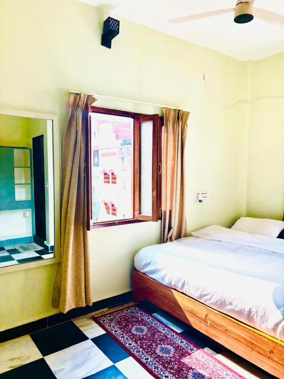 Bedroom, Bed in Narayana's Haveli