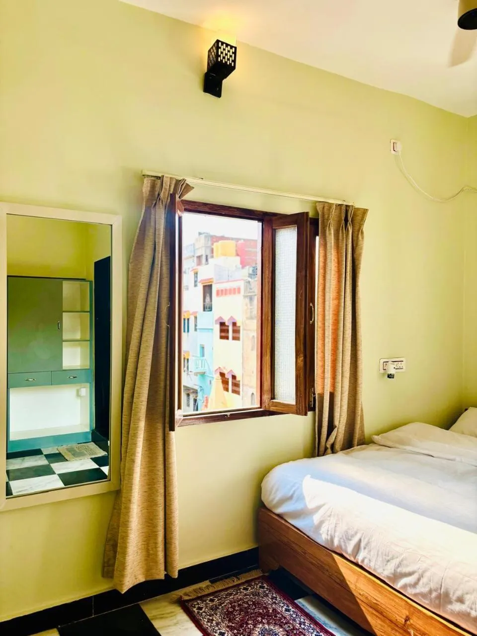 Bedroom, Bed in Narayana's Haveli