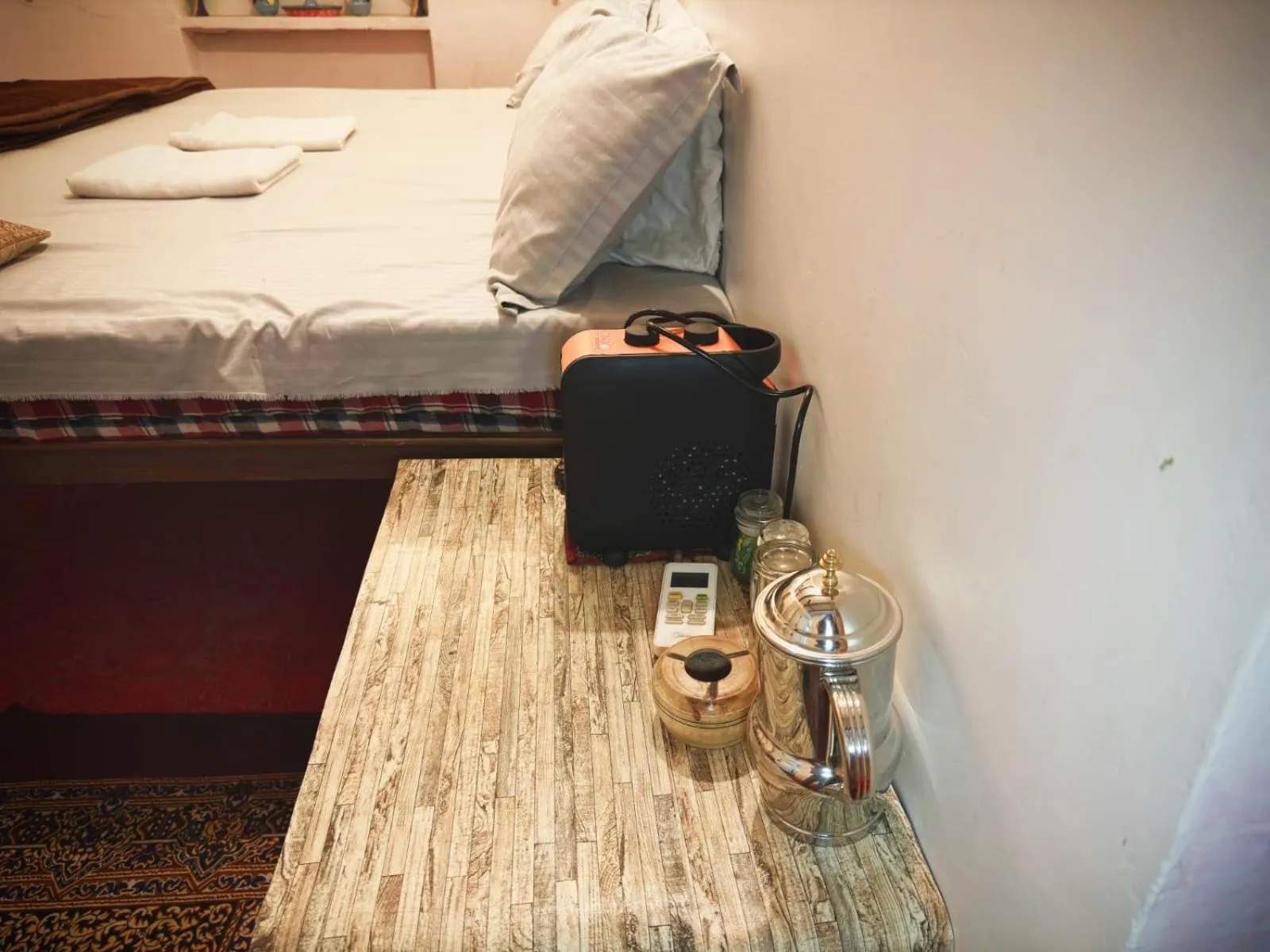 Bed in Narayana's Haveli