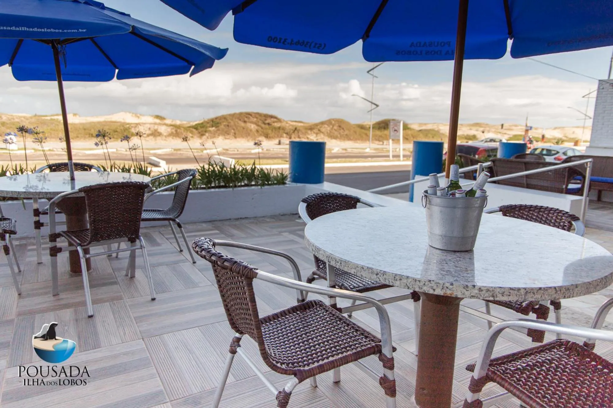 Seating area in Pousada Ilha dos Lobos