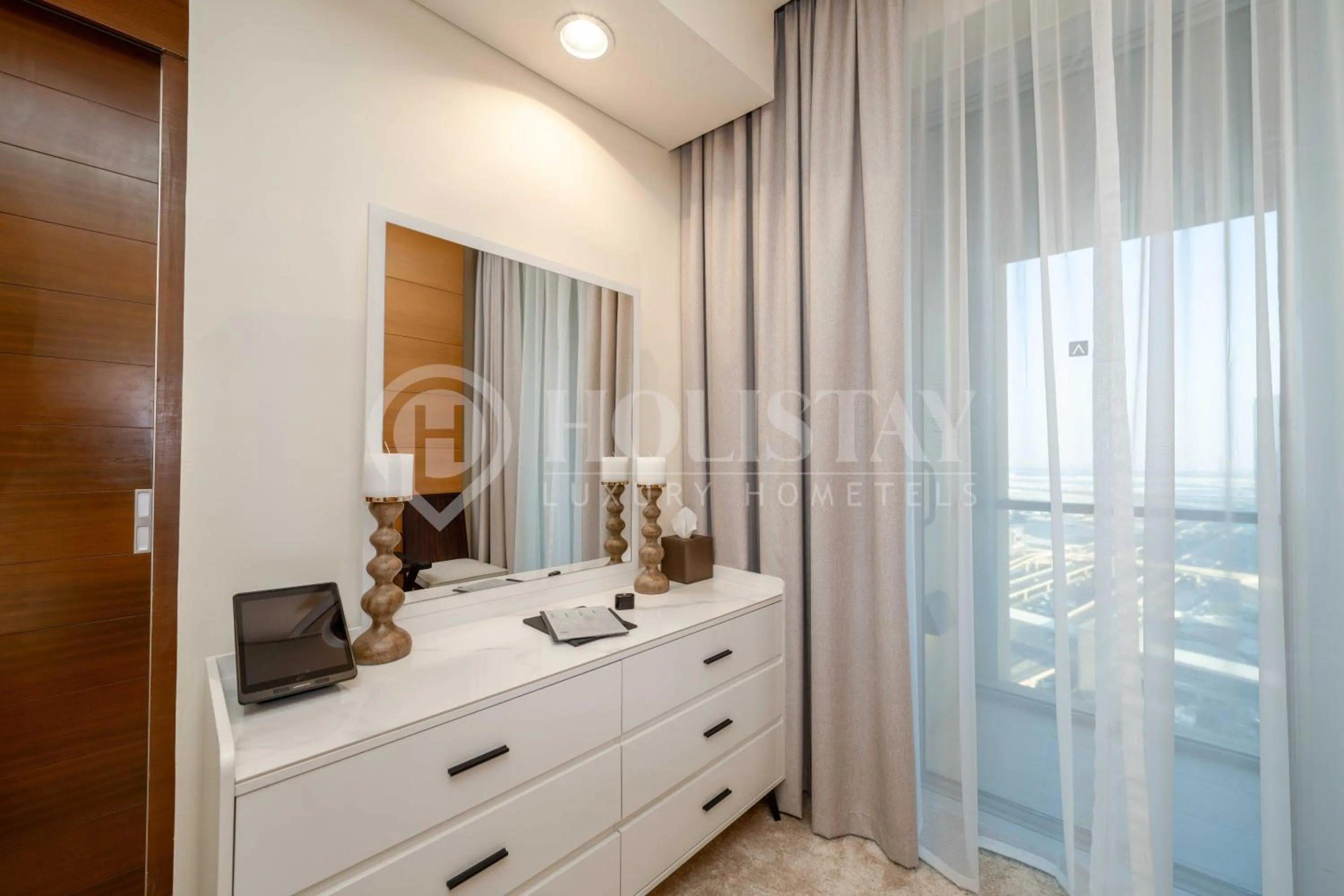 Bedroom in Holistay Luxury Homes - Burj khalifa view - Direct Access Dubai Mall