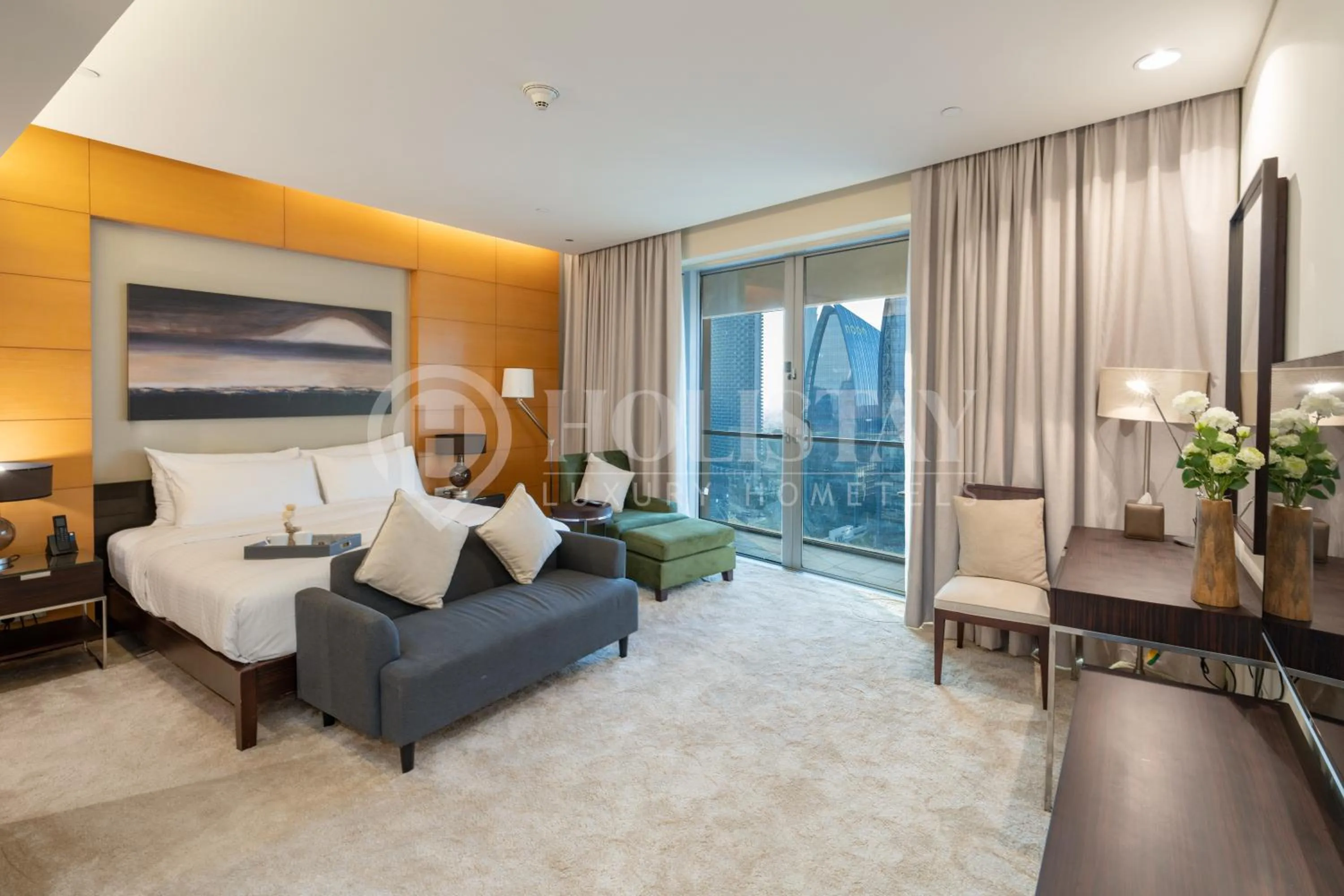 TV and multimedia in Holistay Luxury Homes - Burj khalifa view - Direct Access Dubai Mall