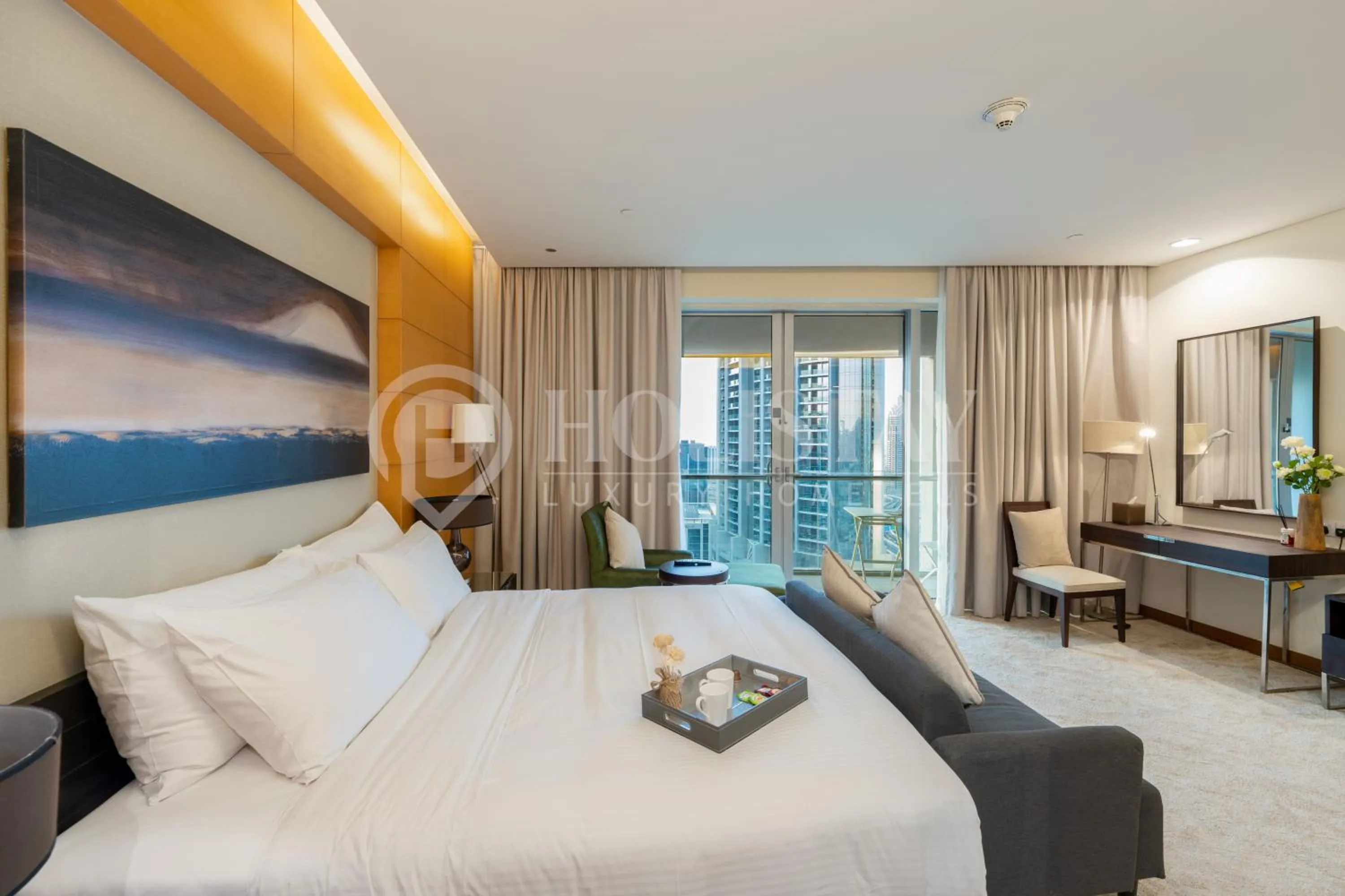 Bed in Holistay Luxury Homes - Burj khalifa view - Direct Access Dubai Mall
