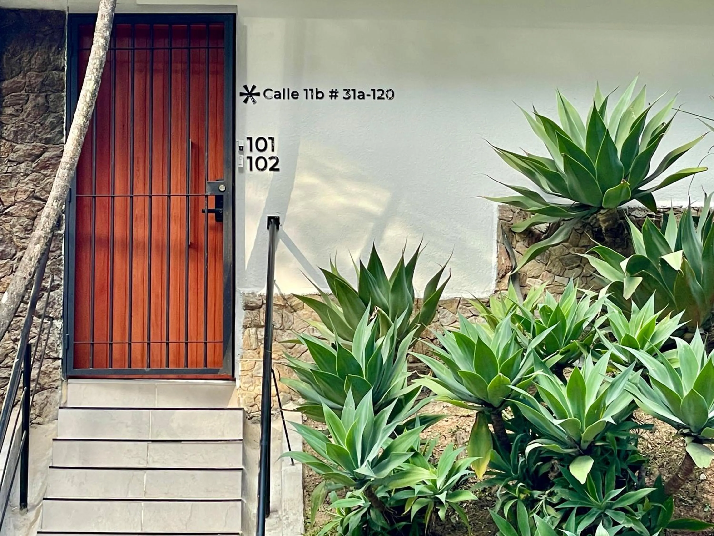 Apartments with Jacuzzi in El Poblado by Wynwood House
