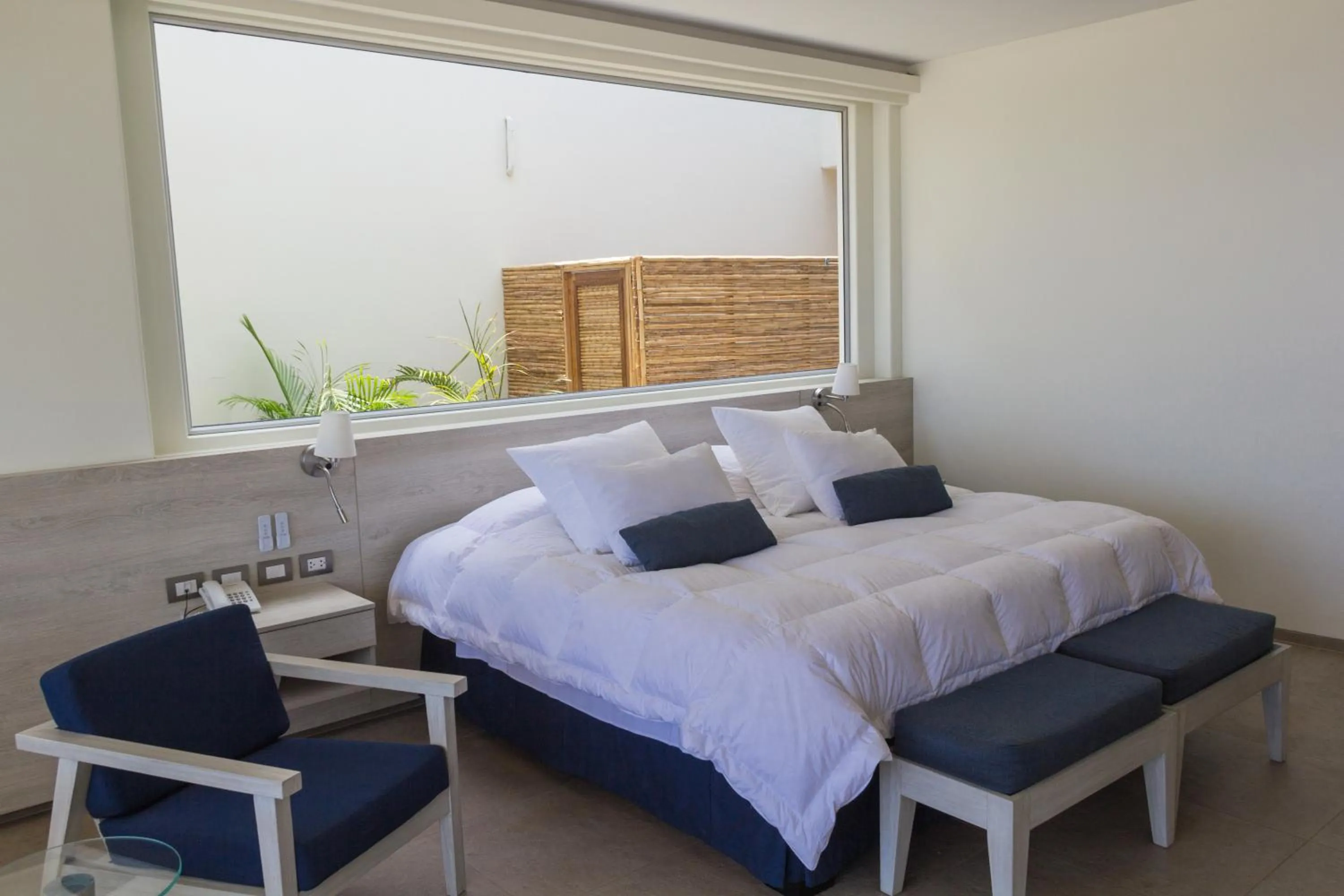 Bedroom, Bed in Punta Sal Suites & Bungalows Resort