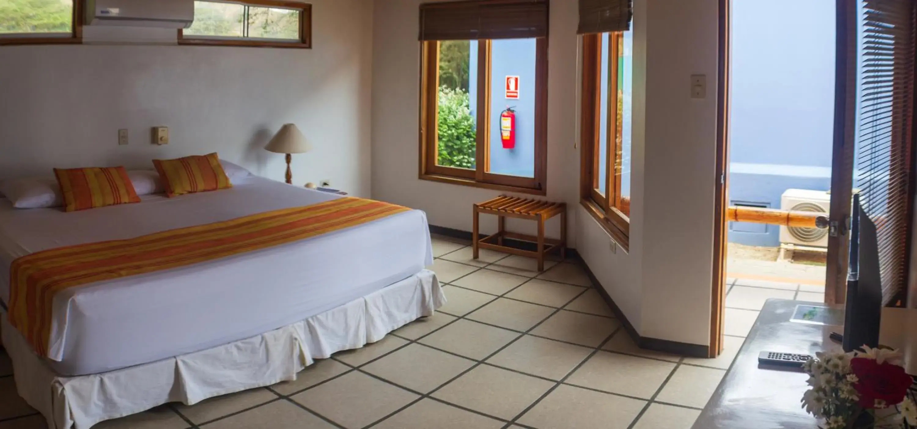 Standard King Room in Punta Sal Suites & Bungalows Resort Standard King Room in Punta Sal Suites & Bungalows Resort