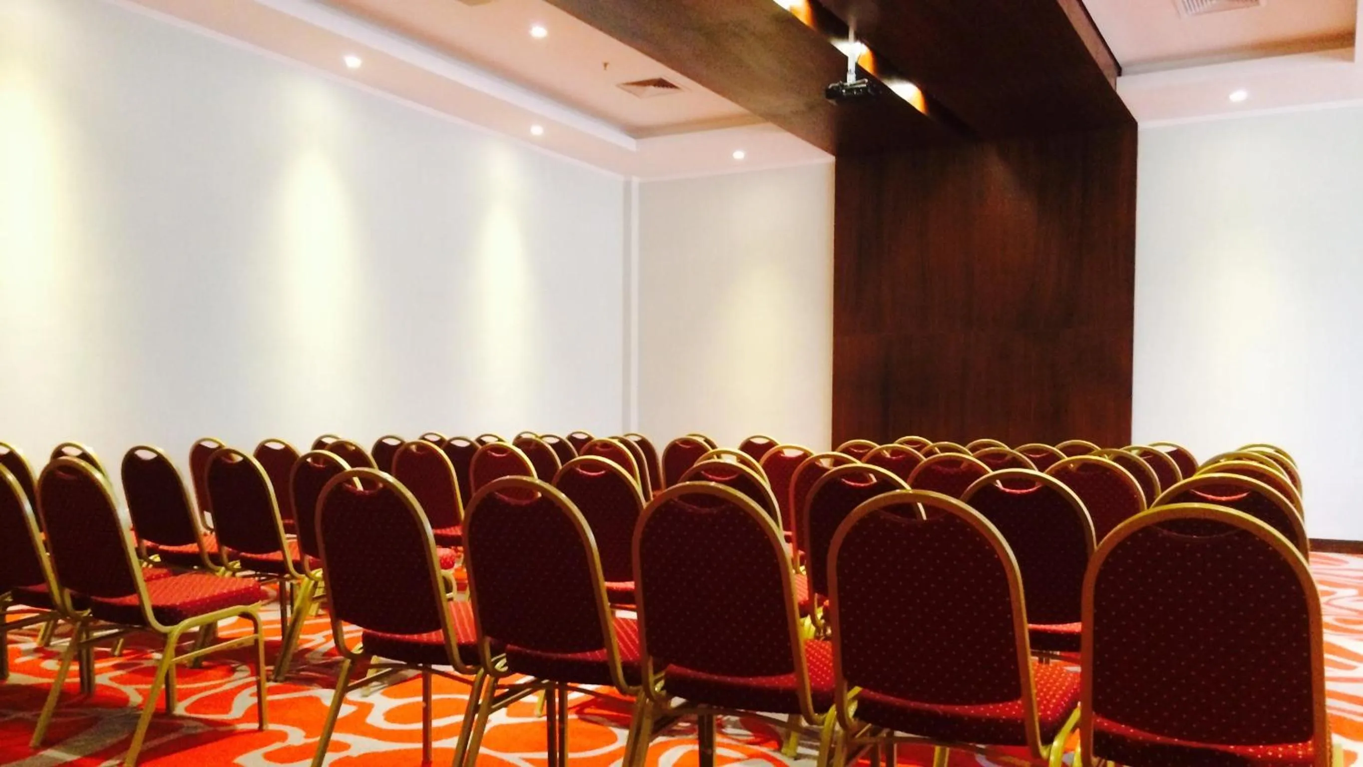 Business facilities in Carnaval Hotel Casino