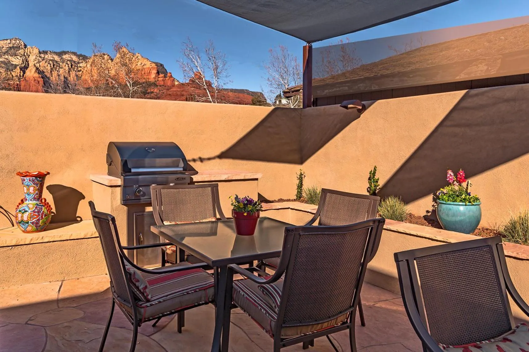 Junior Suite - single occupancy in Sedona Uptown Suites