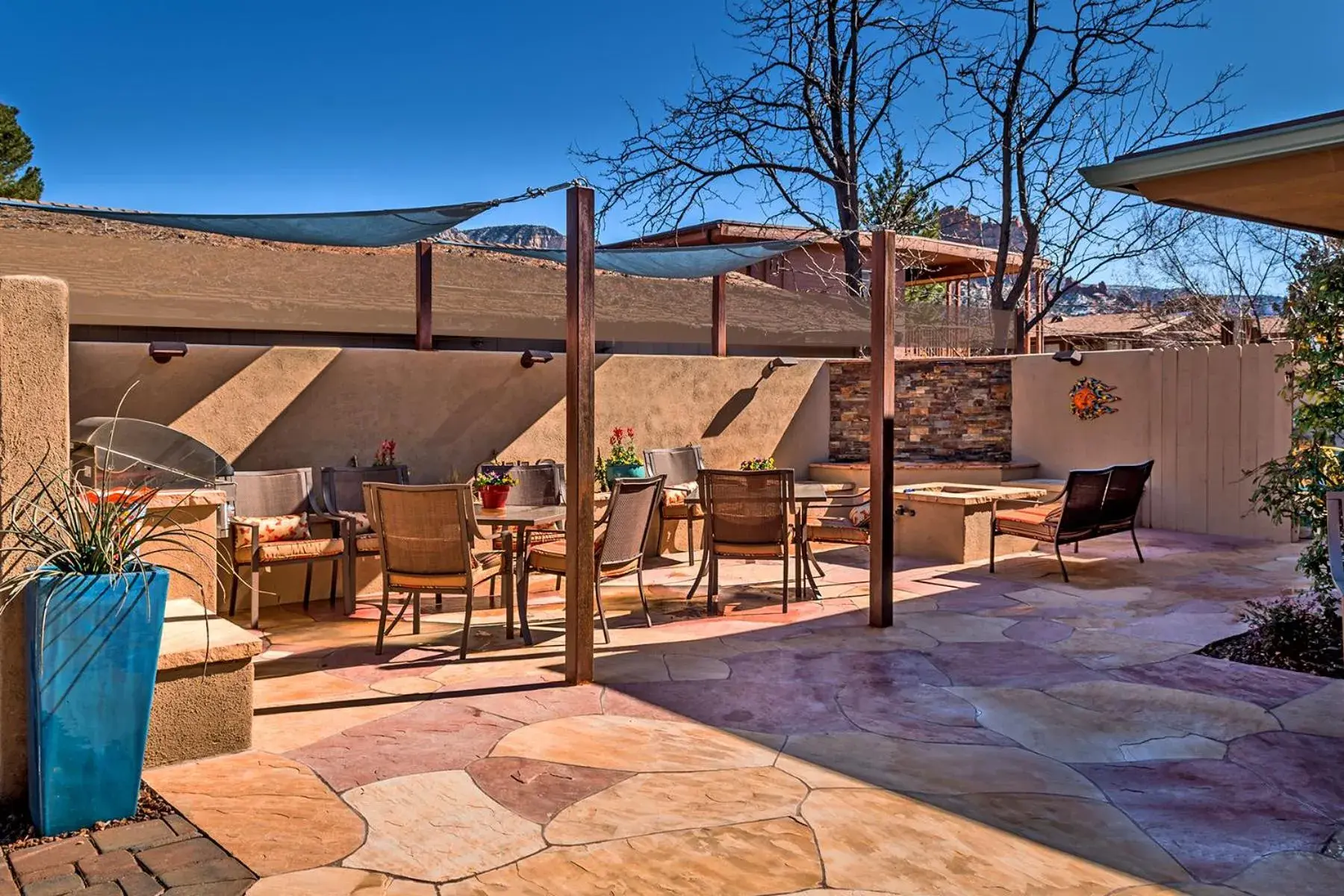 Two-Bedroom Suite in Sedona Uptown Suites Two-Bedroom Suite in Sedona Uptown Suites