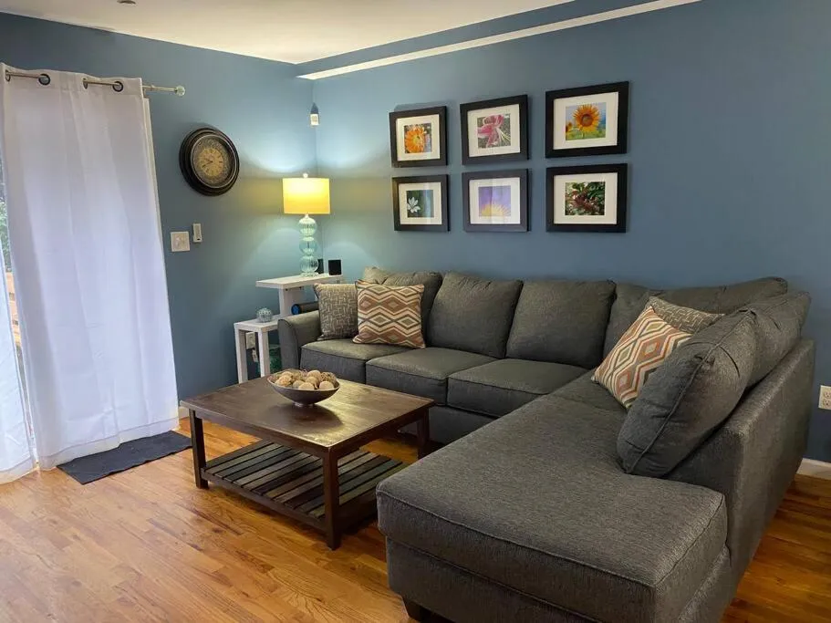 Casa Rosado @ NYC Home Pool Firepit Parking Ferry