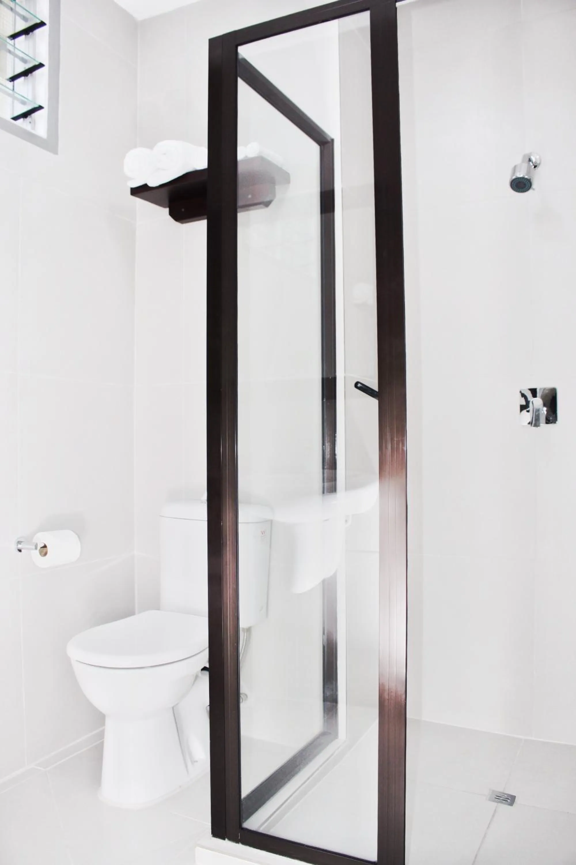 Bathroom in Hotel Oasis