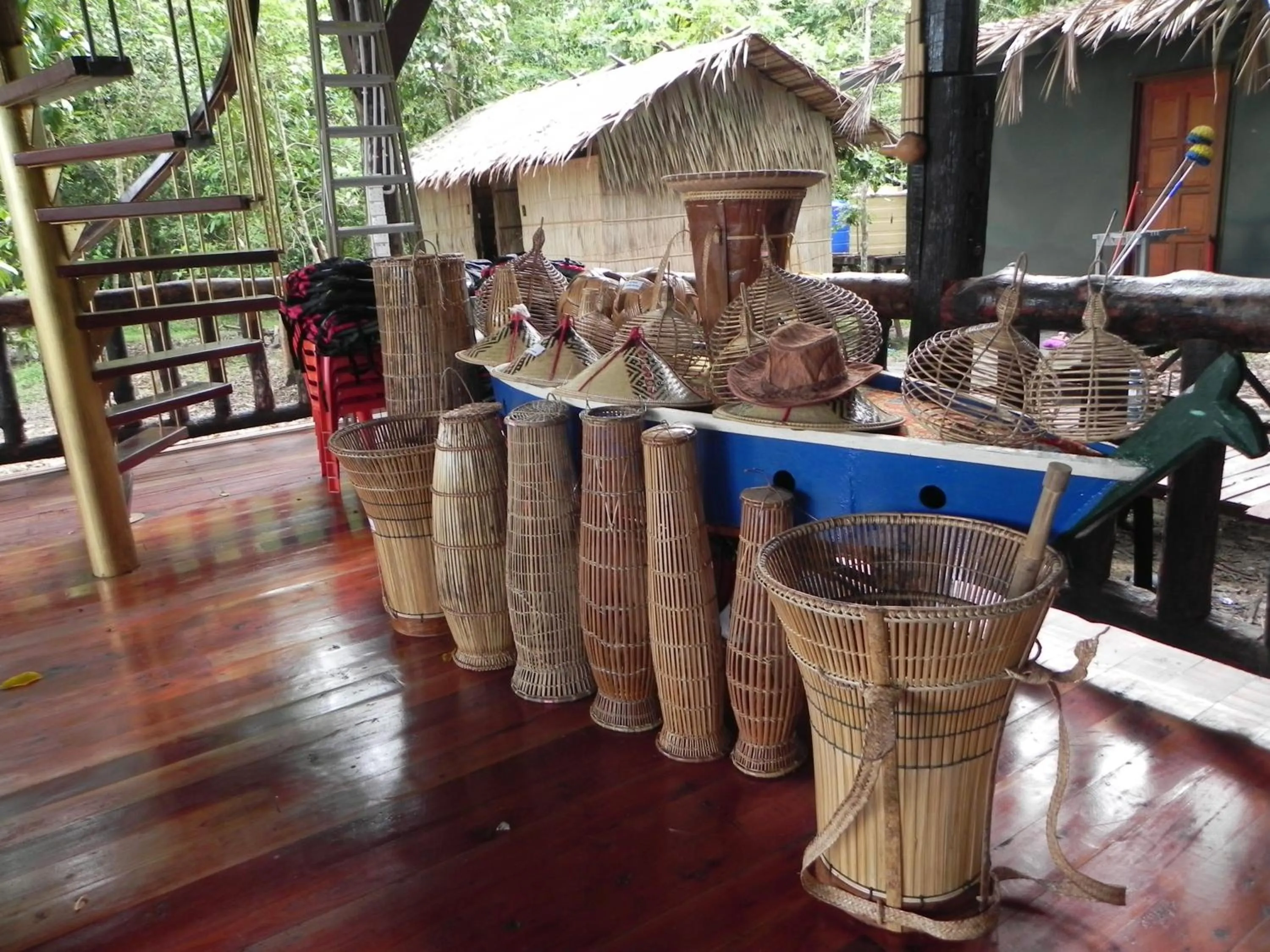 Area and facilities in Borneo Natural Sukau Bilit Resort