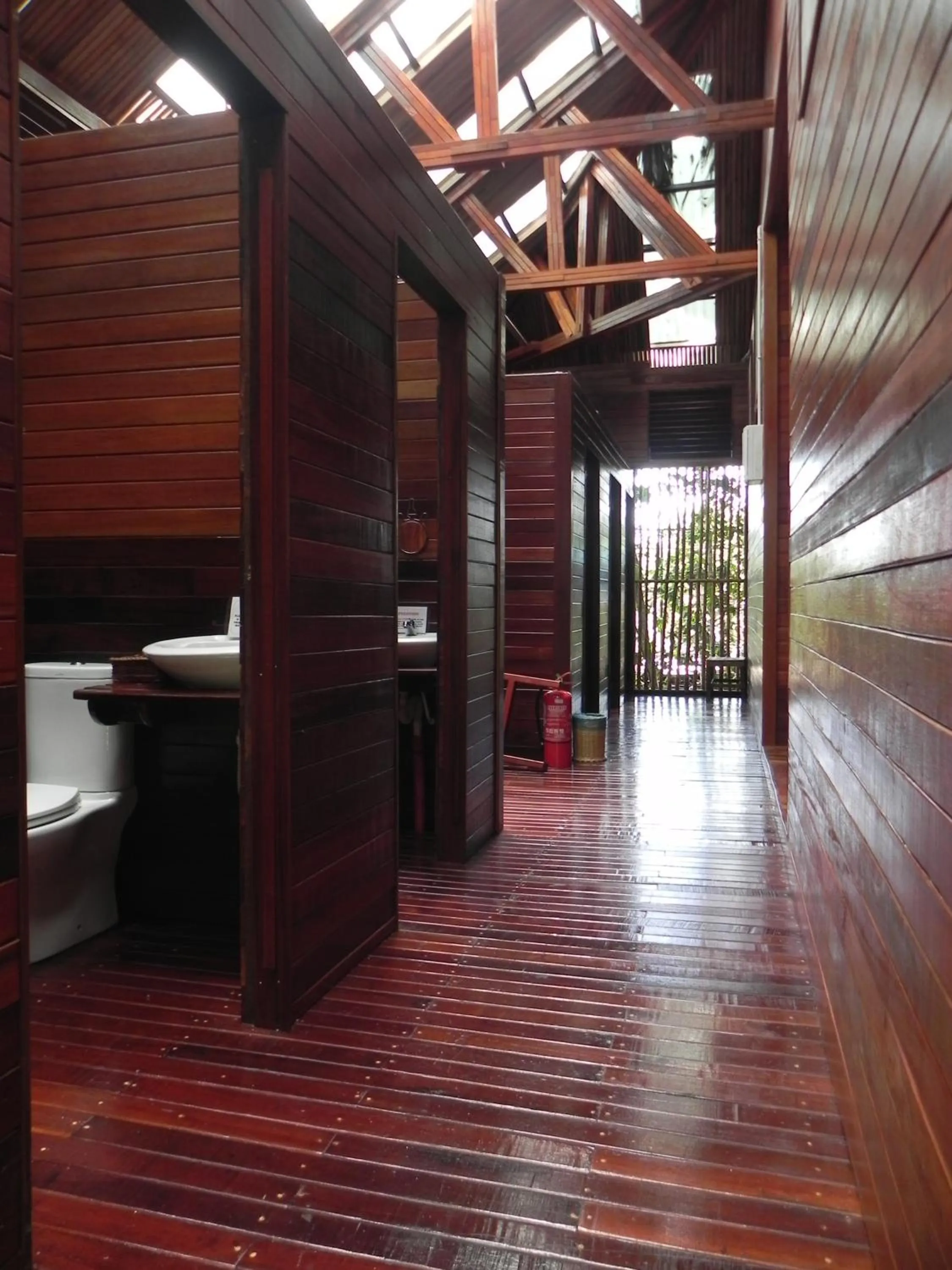 Toilet in Borneo Natural Sukau Bilit Resort