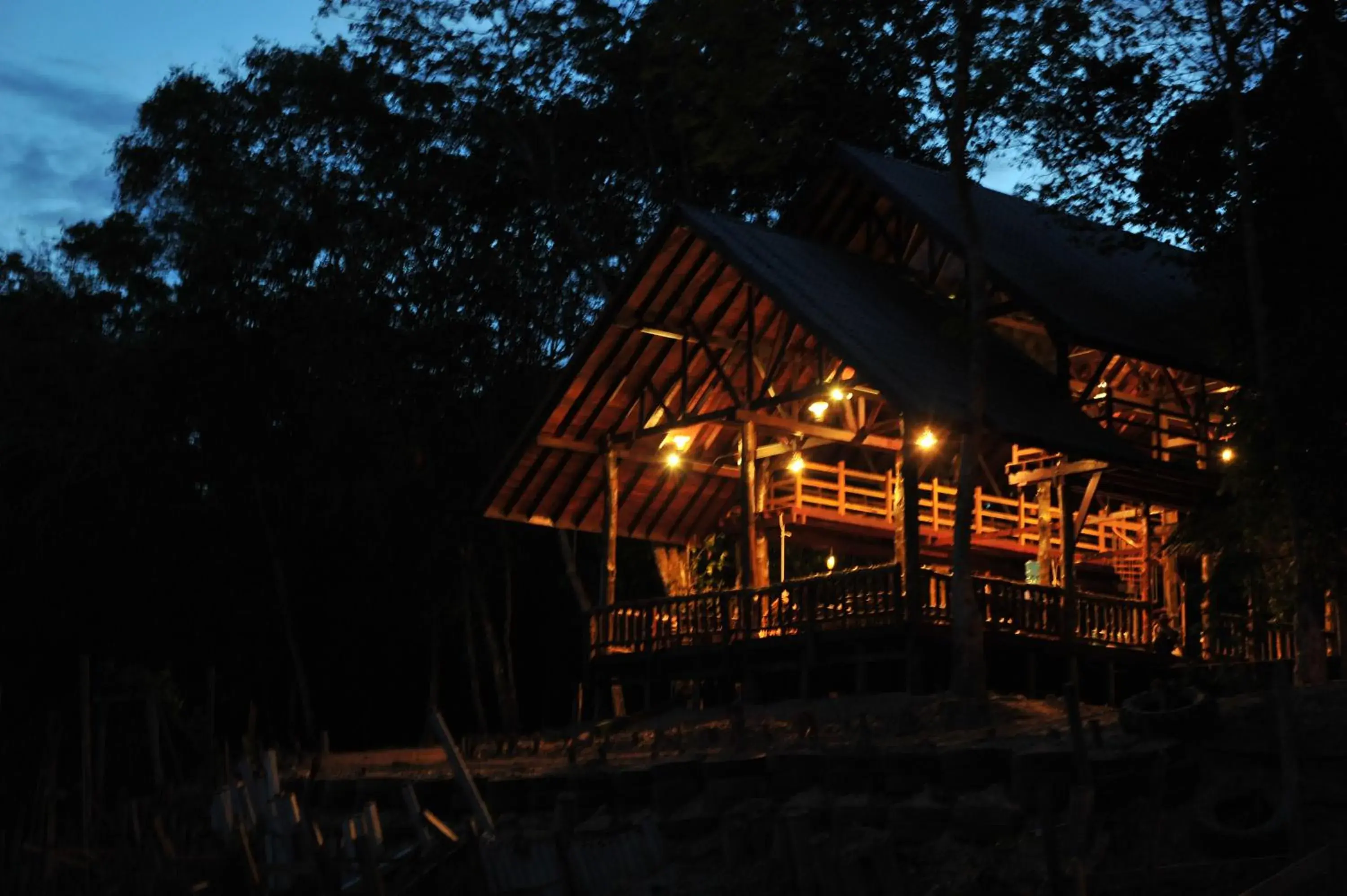 Restaurant/places to eat in Borneo Natural Sukau Bilit Resort Restaurant/places to eat in Borneo Natural Sukau Bilit Resort