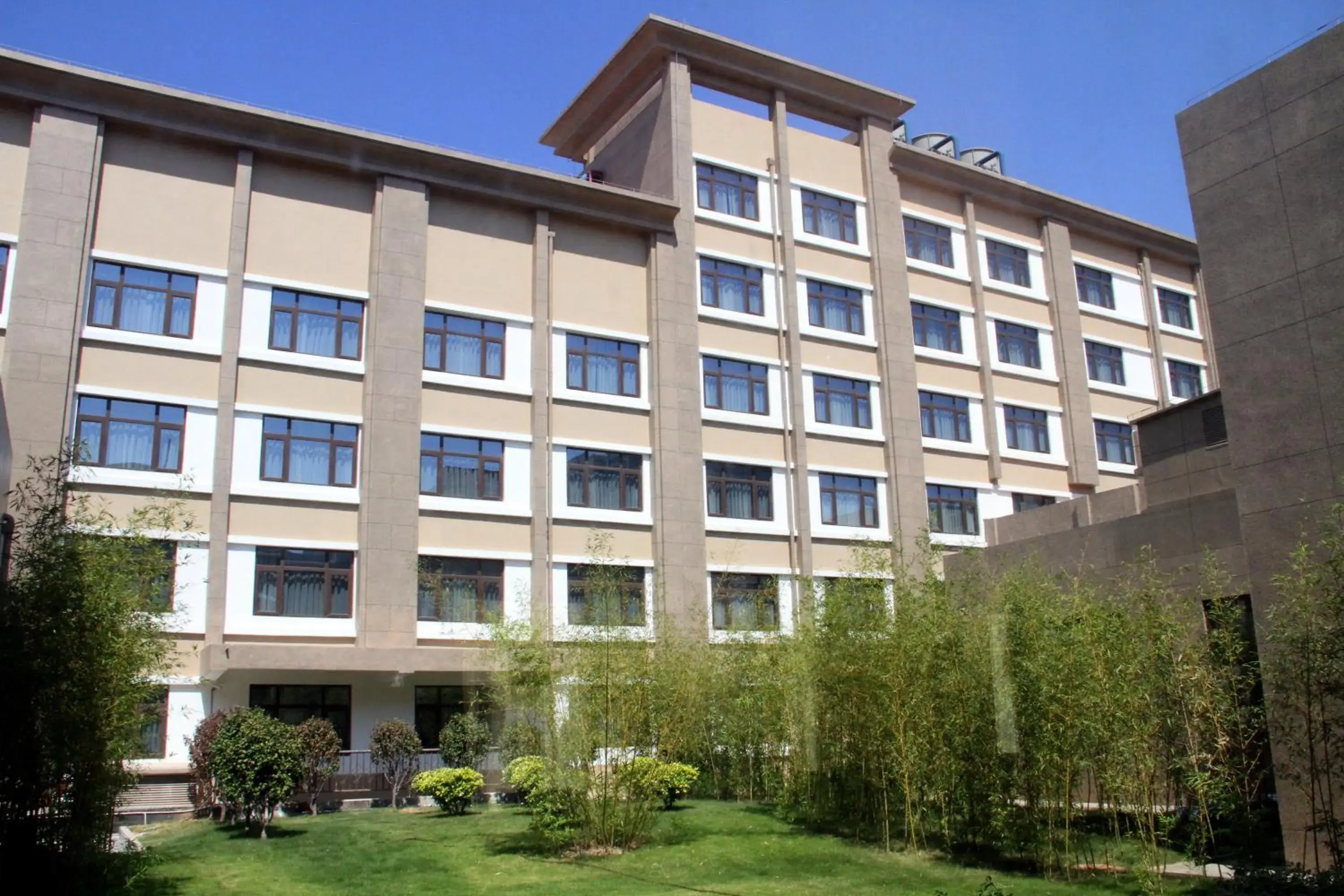 Garden view in Yiho Hotel Xiamen Huli Garden view in Yiho Hotel Xiamen Huli