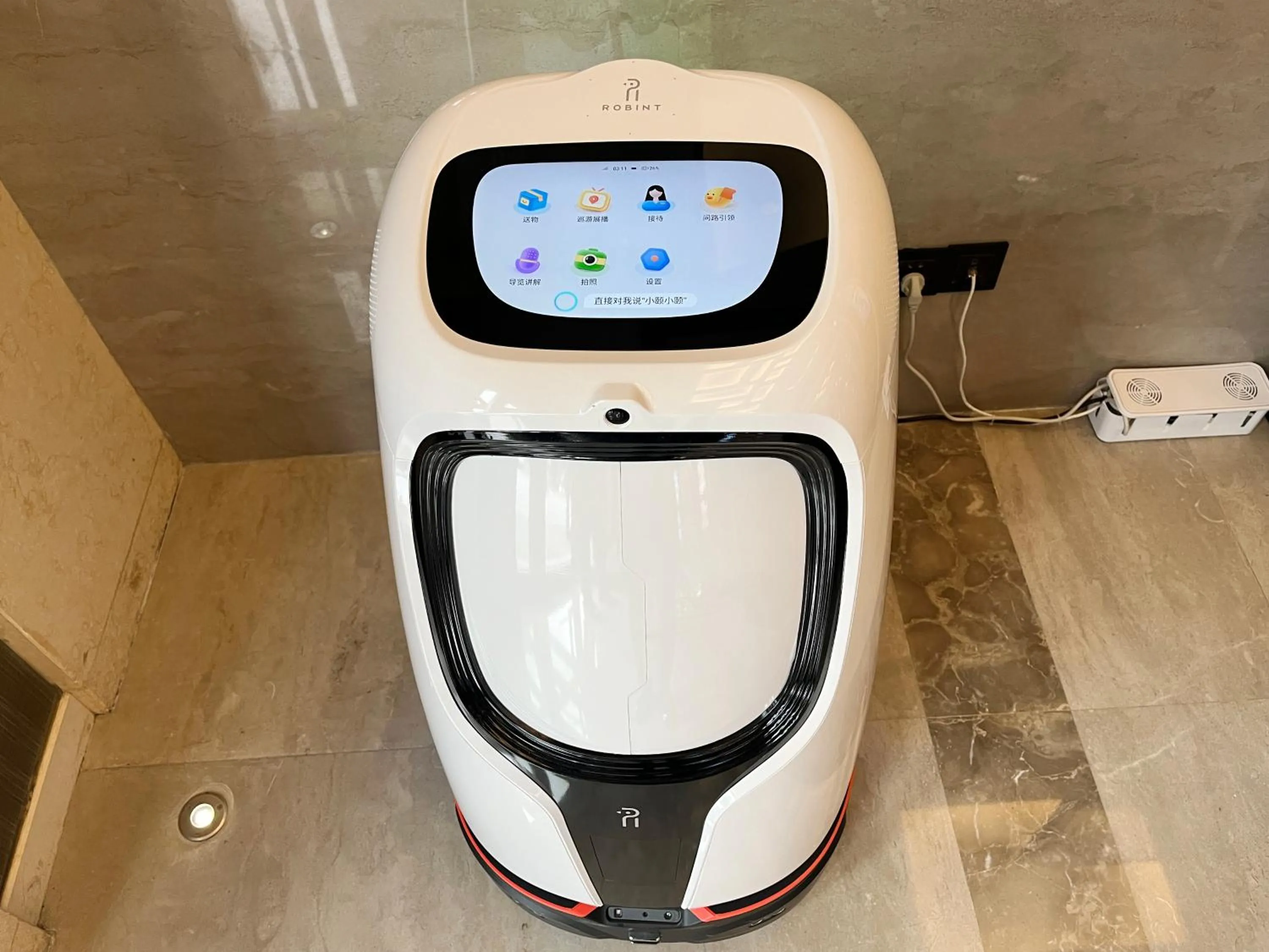 room service in Yiho Hotel Xiamen Huli