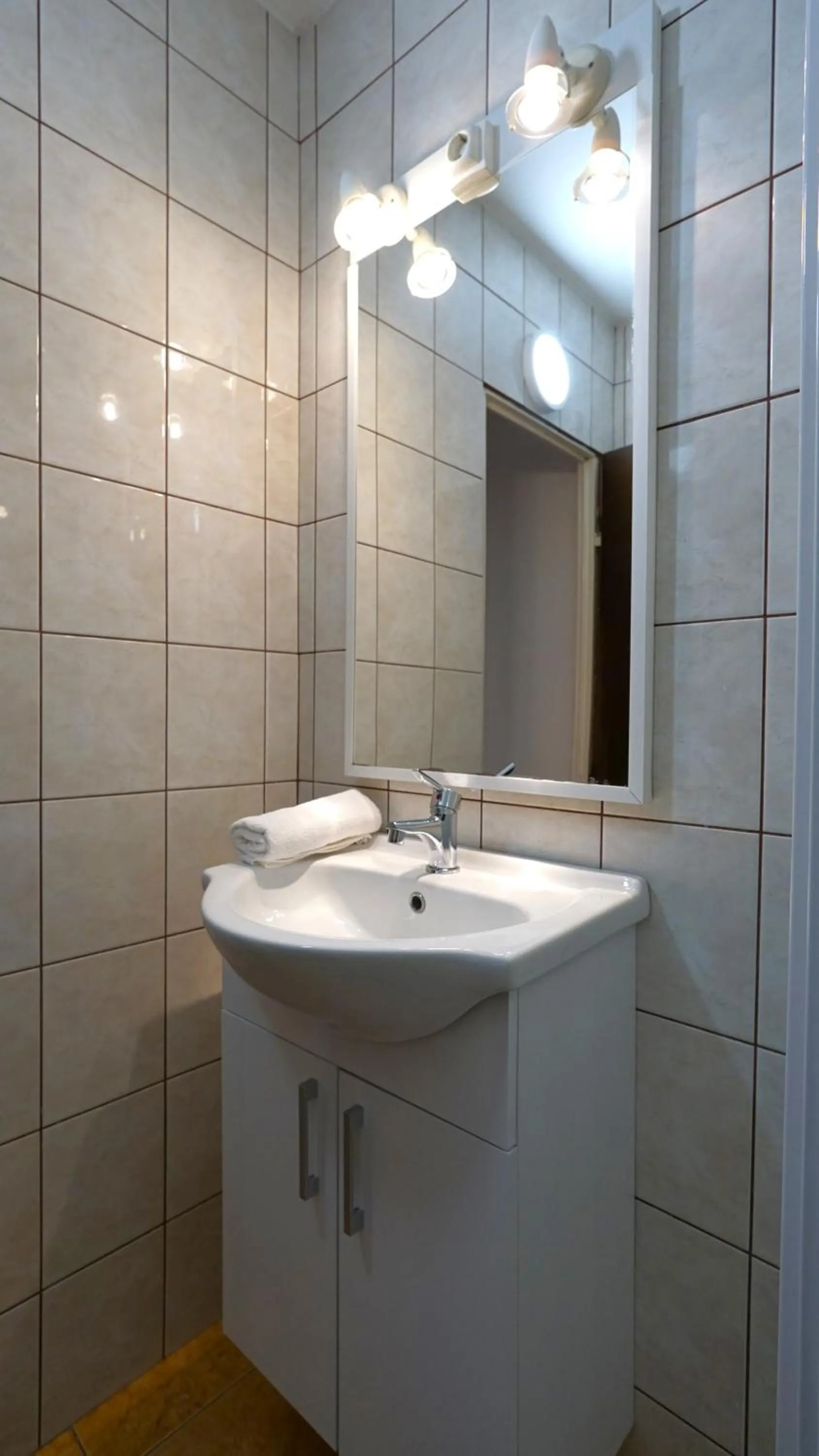 Bathroom in Plazs Hotel Siófok