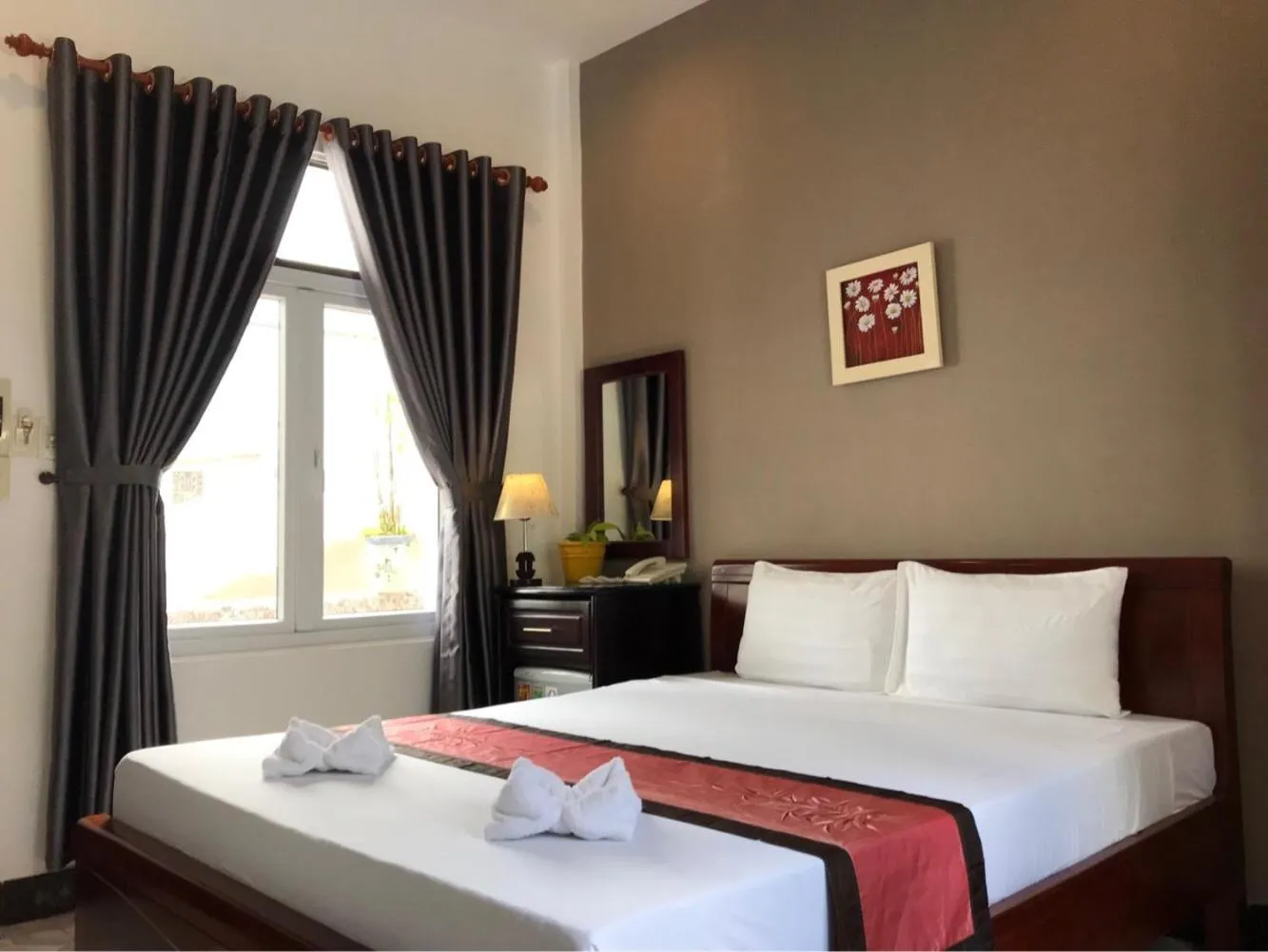 Bedroom, Bed in Sunny A Hotel