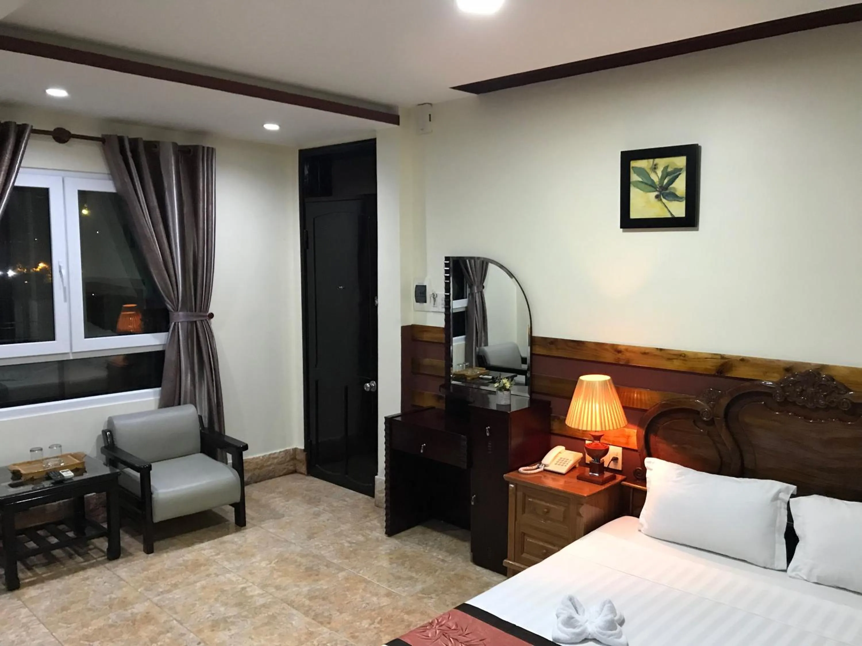 TV and multimedia, Bed in Sunny A Hotel