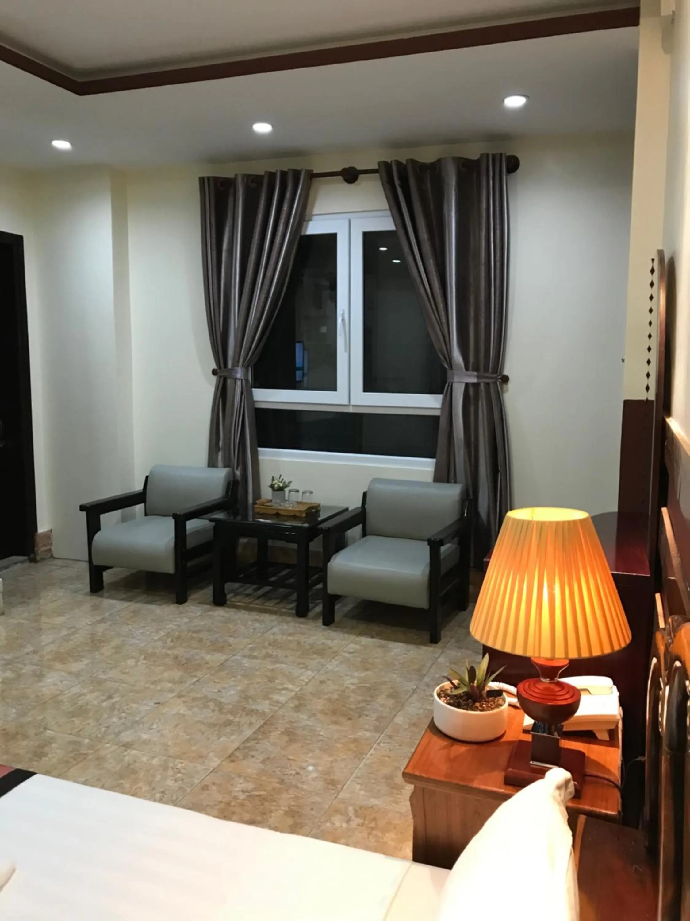 Bedroom, Bed in Sunny A Hotel