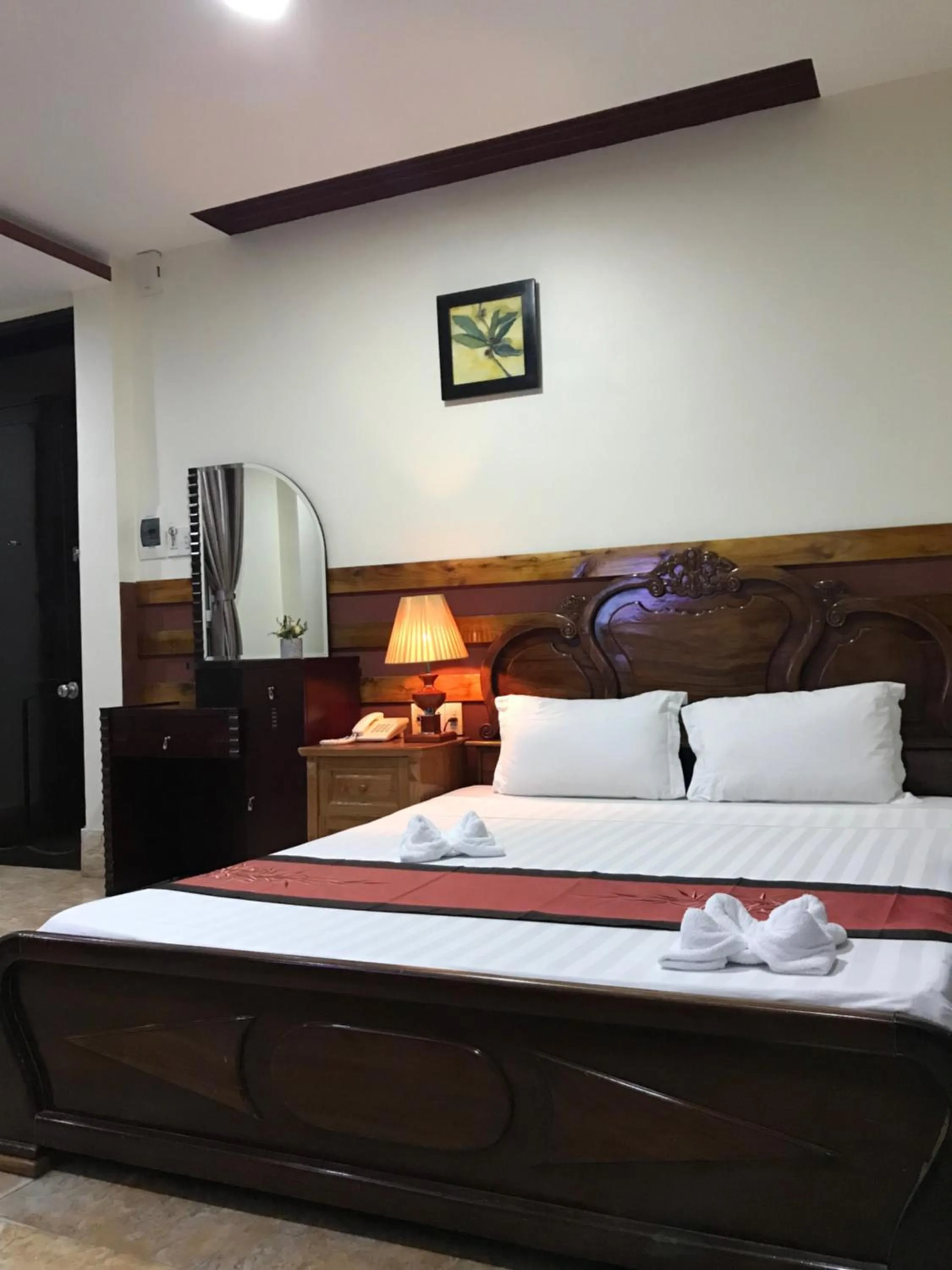 Bed in Sunny A Hotel