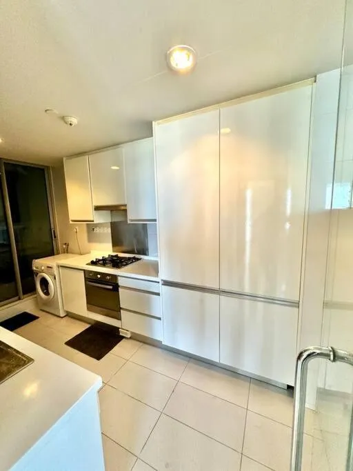 Kitchen or kitchenette in Colombo Emperor Residencies