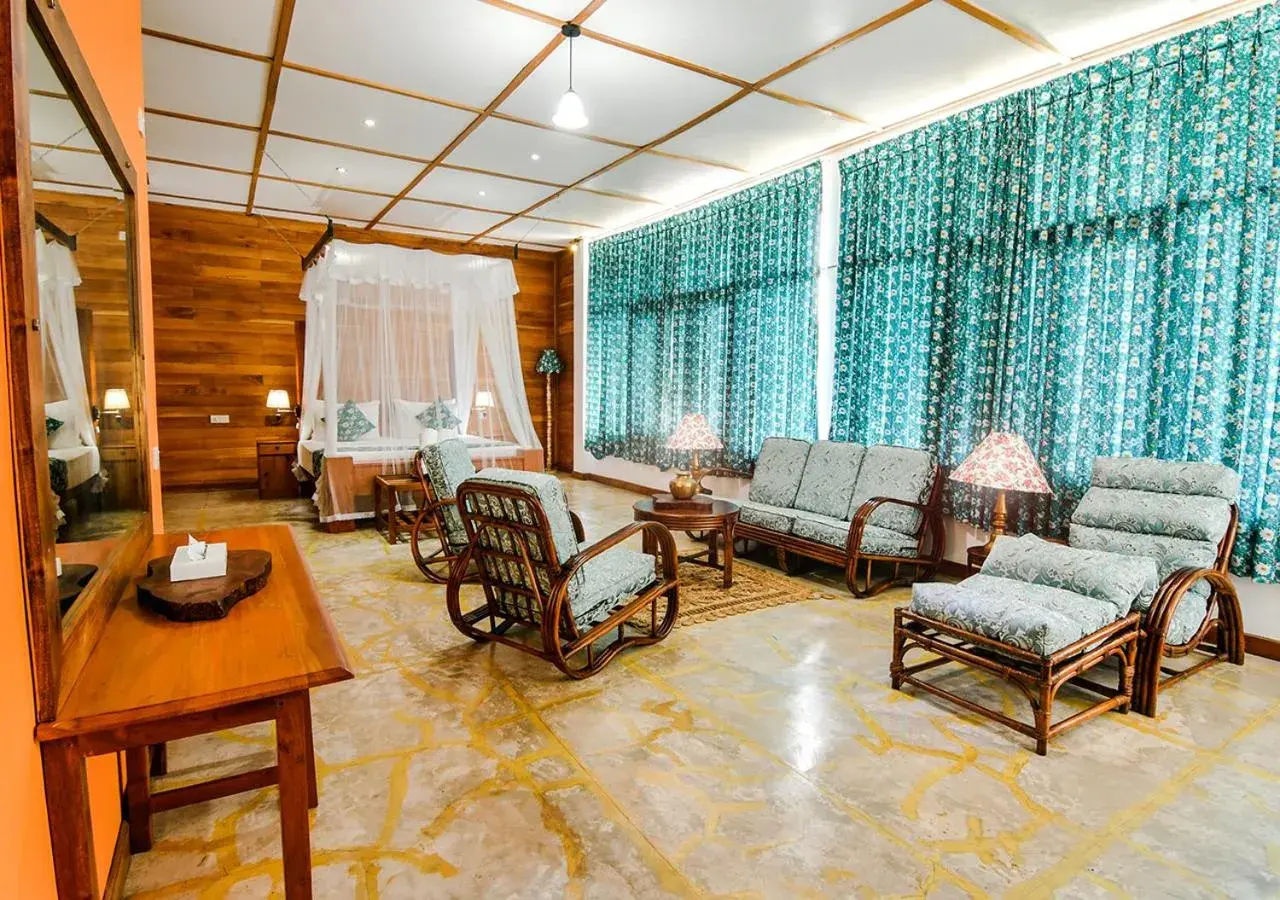 Suite with River View in Thotupola Residence Suite with River View in Thotupola Residence
