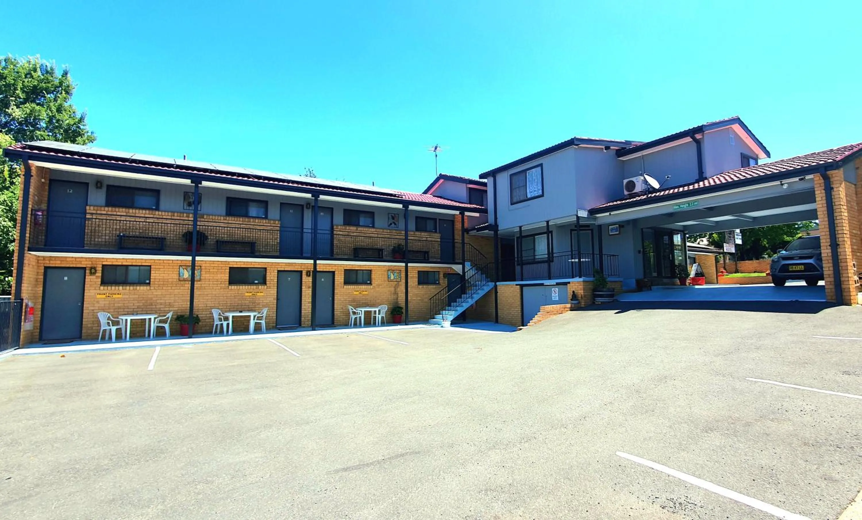 Goldrush Motel Young CBD