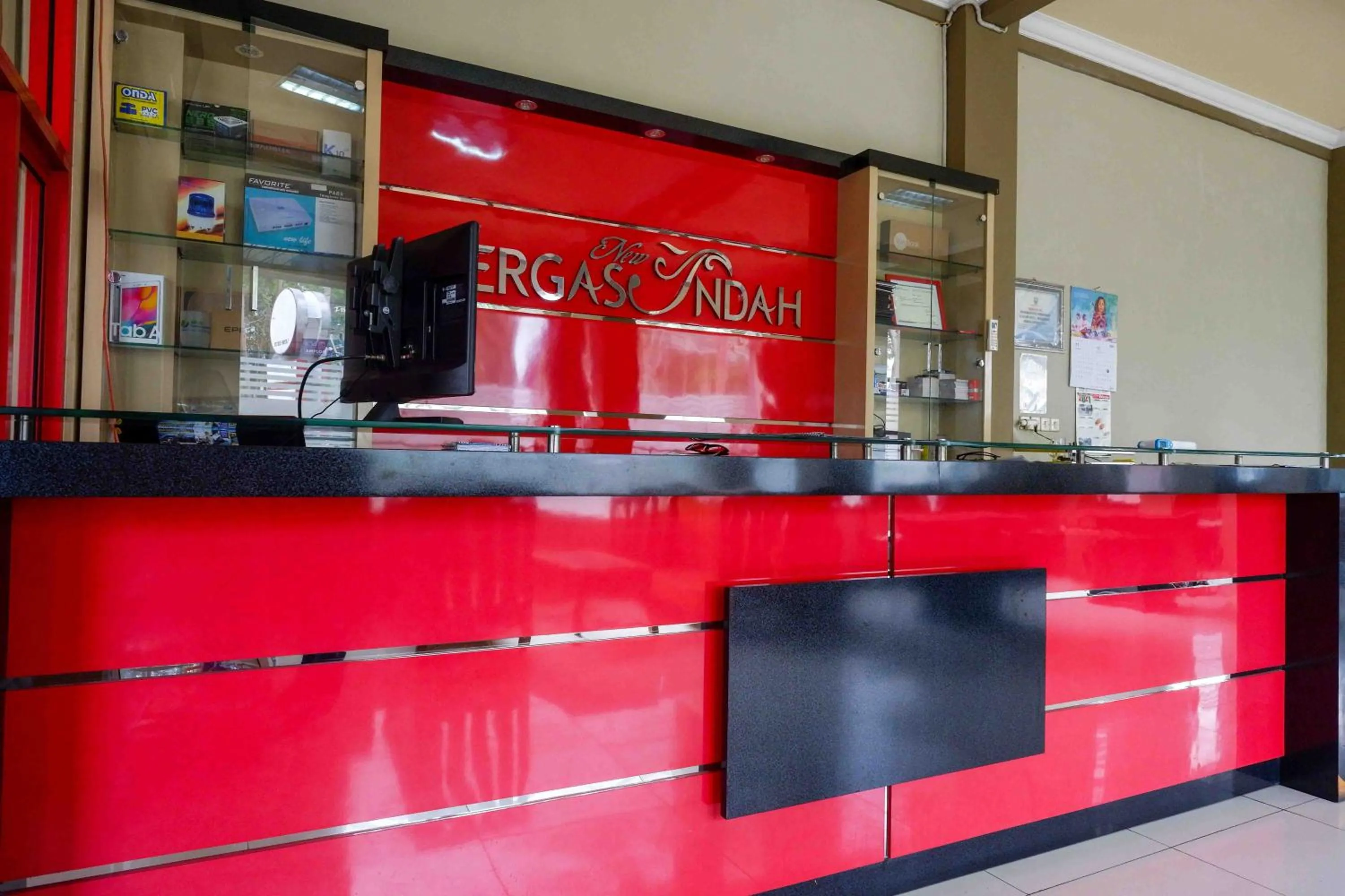 Lobby or reception in Urbanview Hotel Bergas Indah Bandungan by RedDoorz