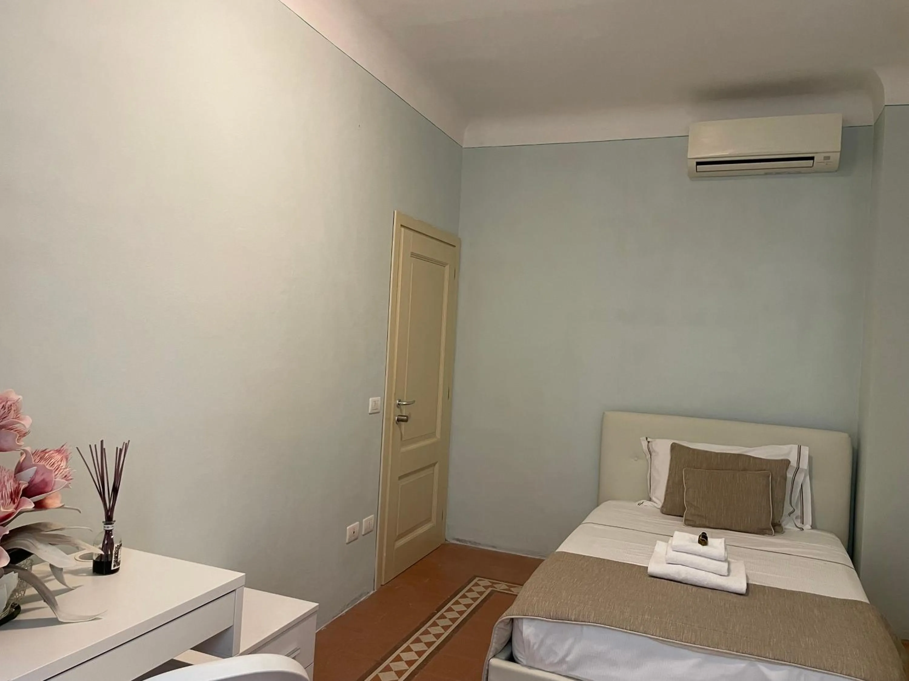 Bed in Homelink Firenze - De' Medici