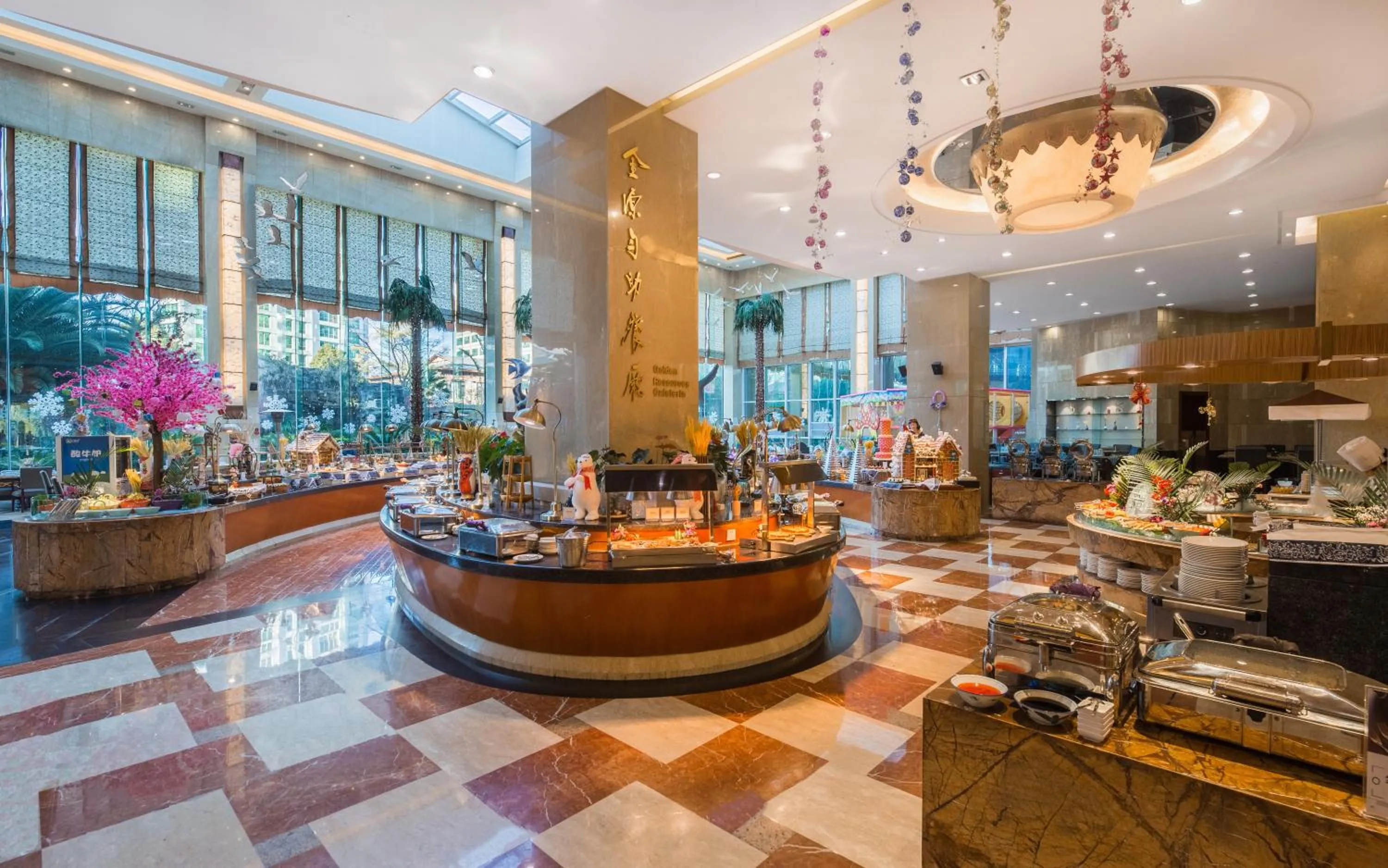 Restaurant/places to eat in Empark Grand Hotel Kunming