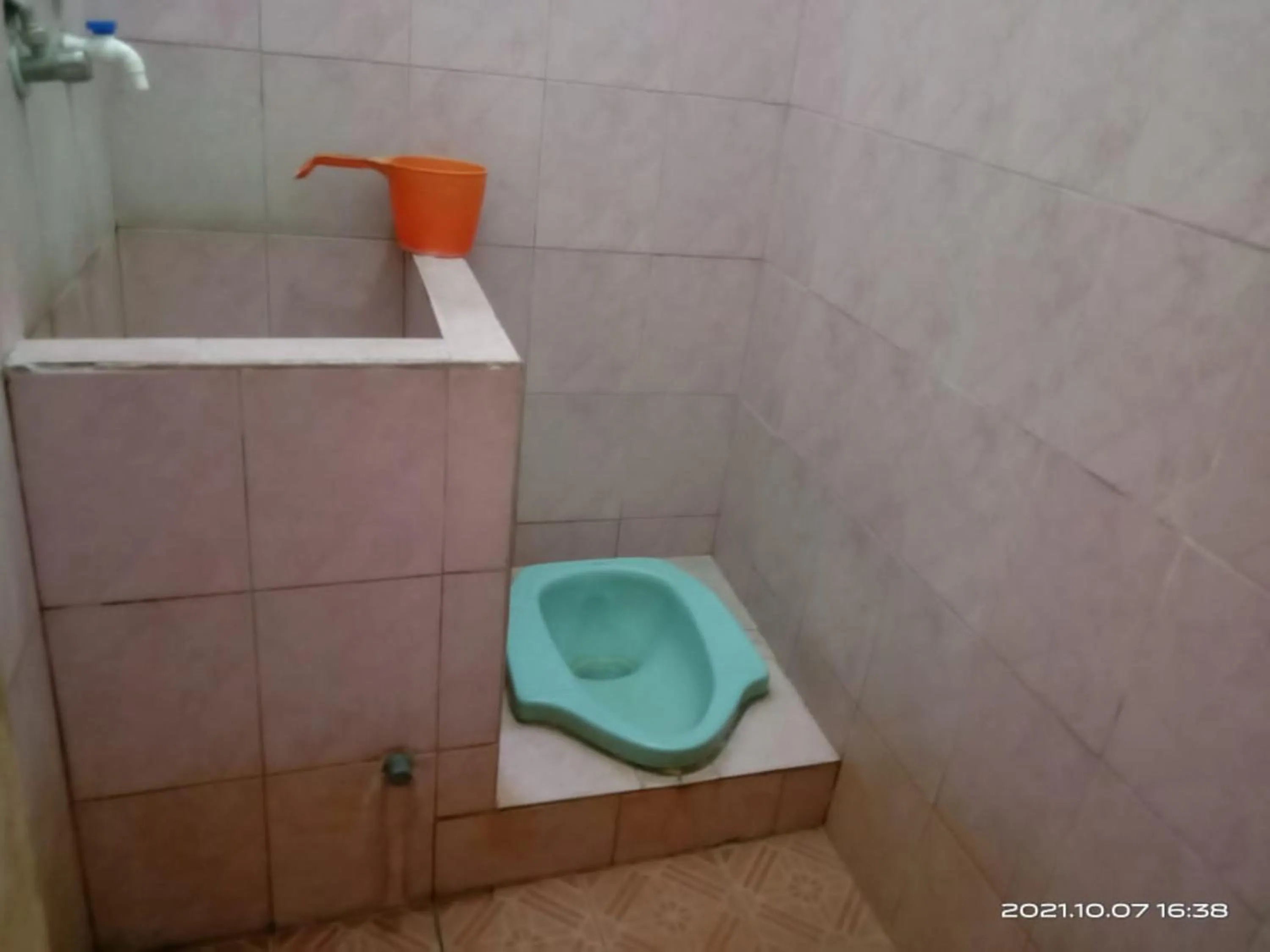 Bathroom in Hotel Arjuna Sari Bandungan