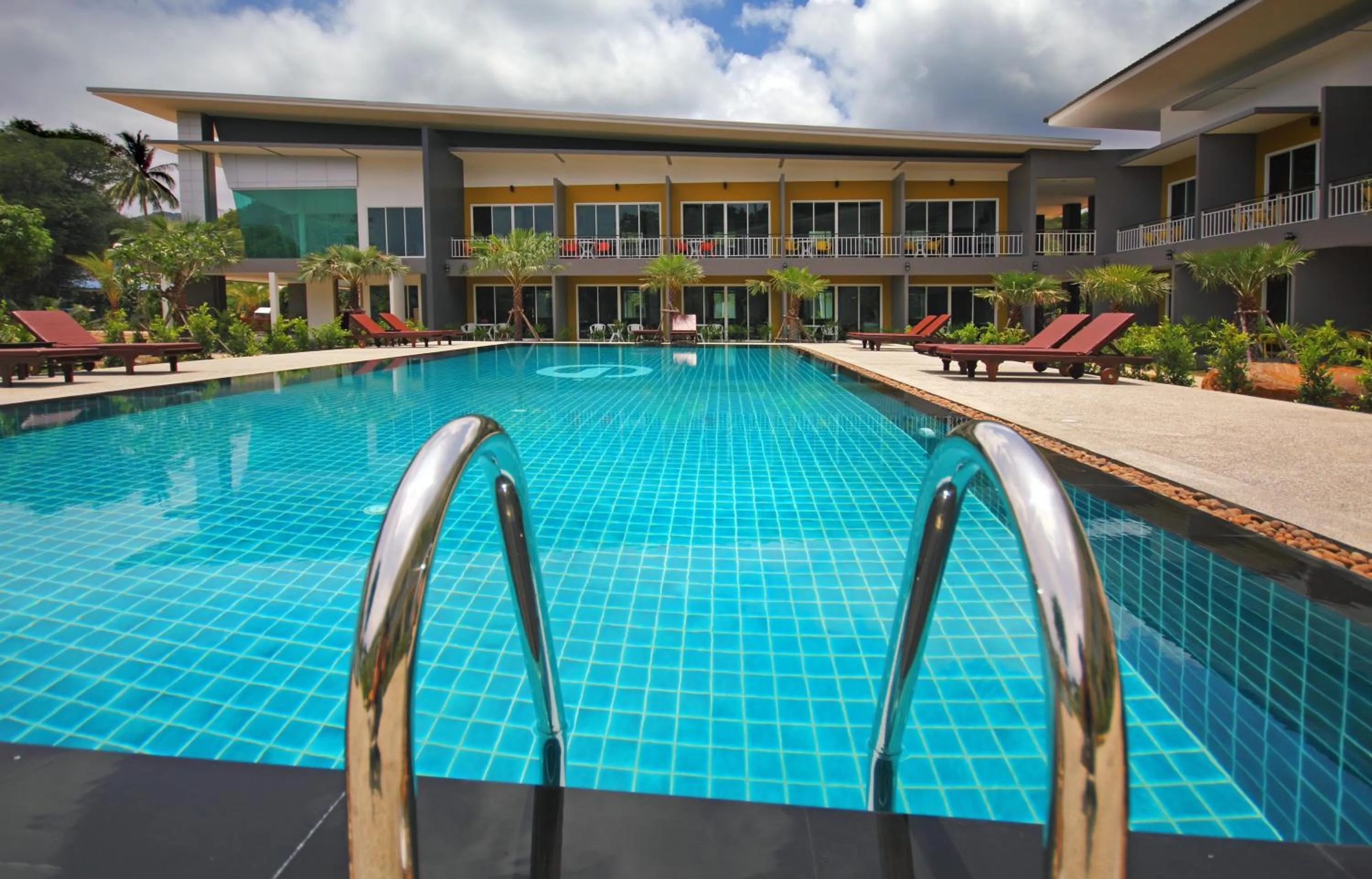Facade/entrance in Gypsy Sea View Resort- Phi Phi Island