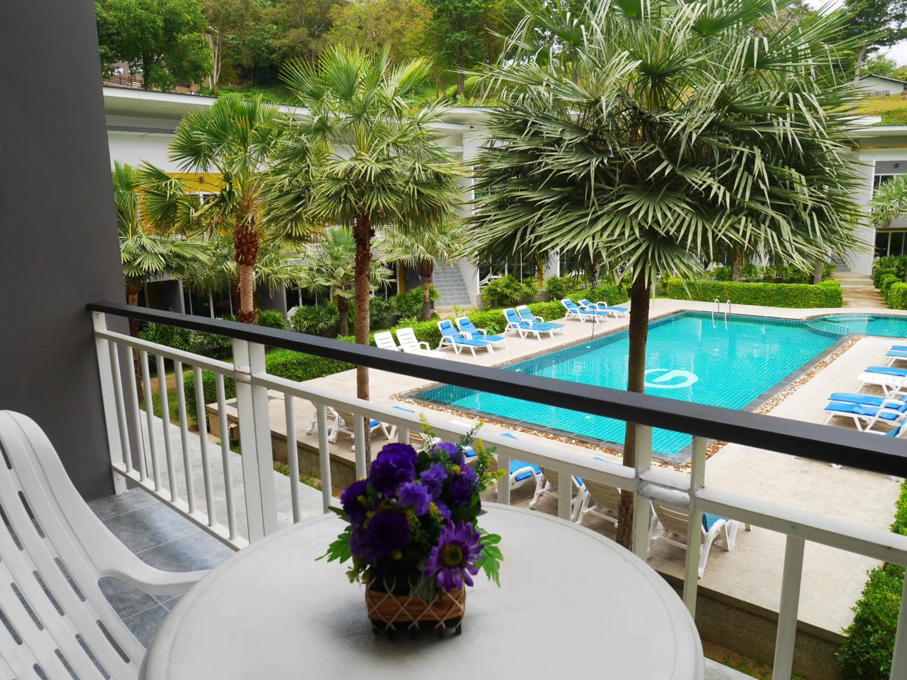 Patio in Gypsy Sea View Resort- Phi Phi Island