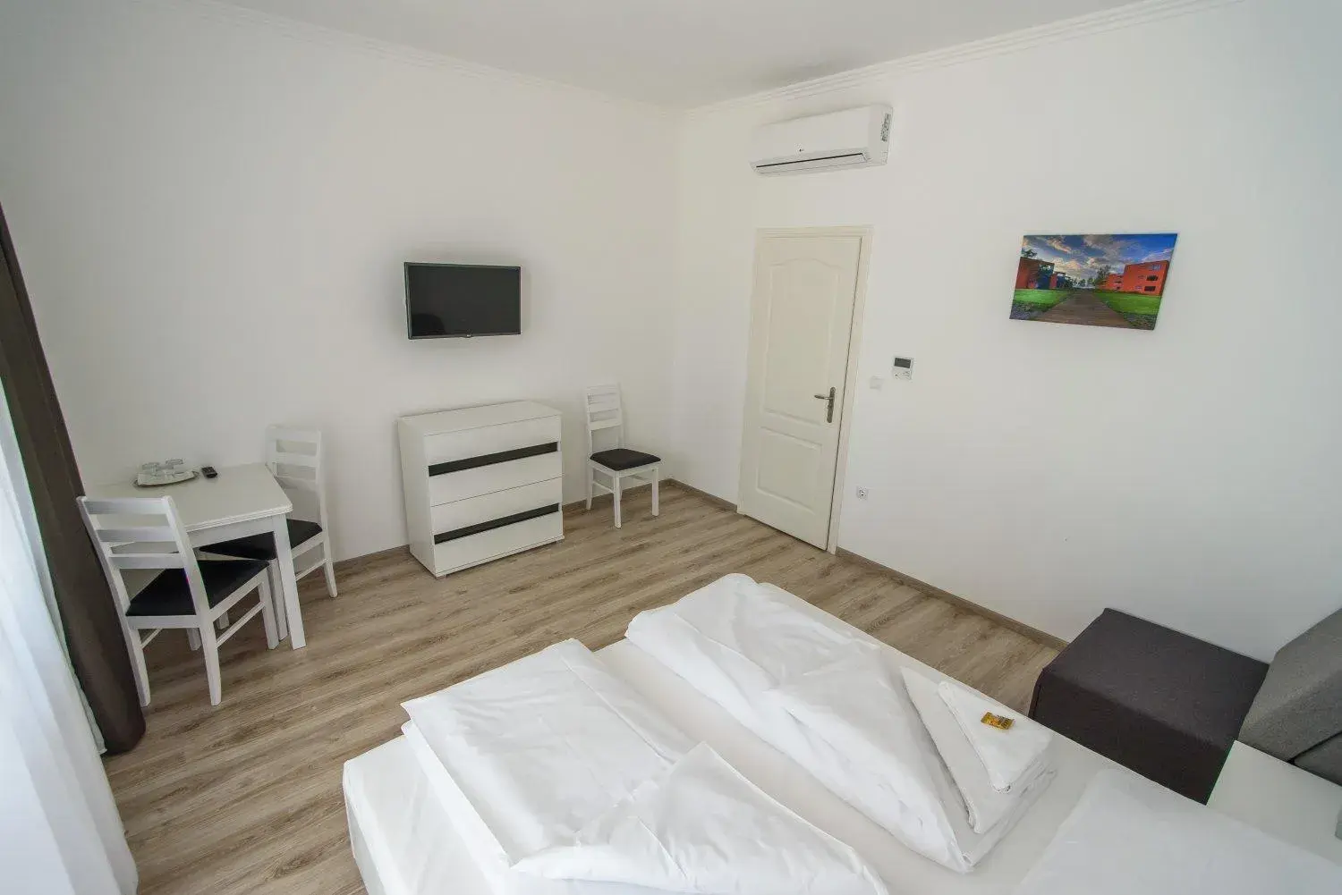 Triple Room with Balcony in BL Garden Panzió Triple Room with Balcony in BL Garden Panzió