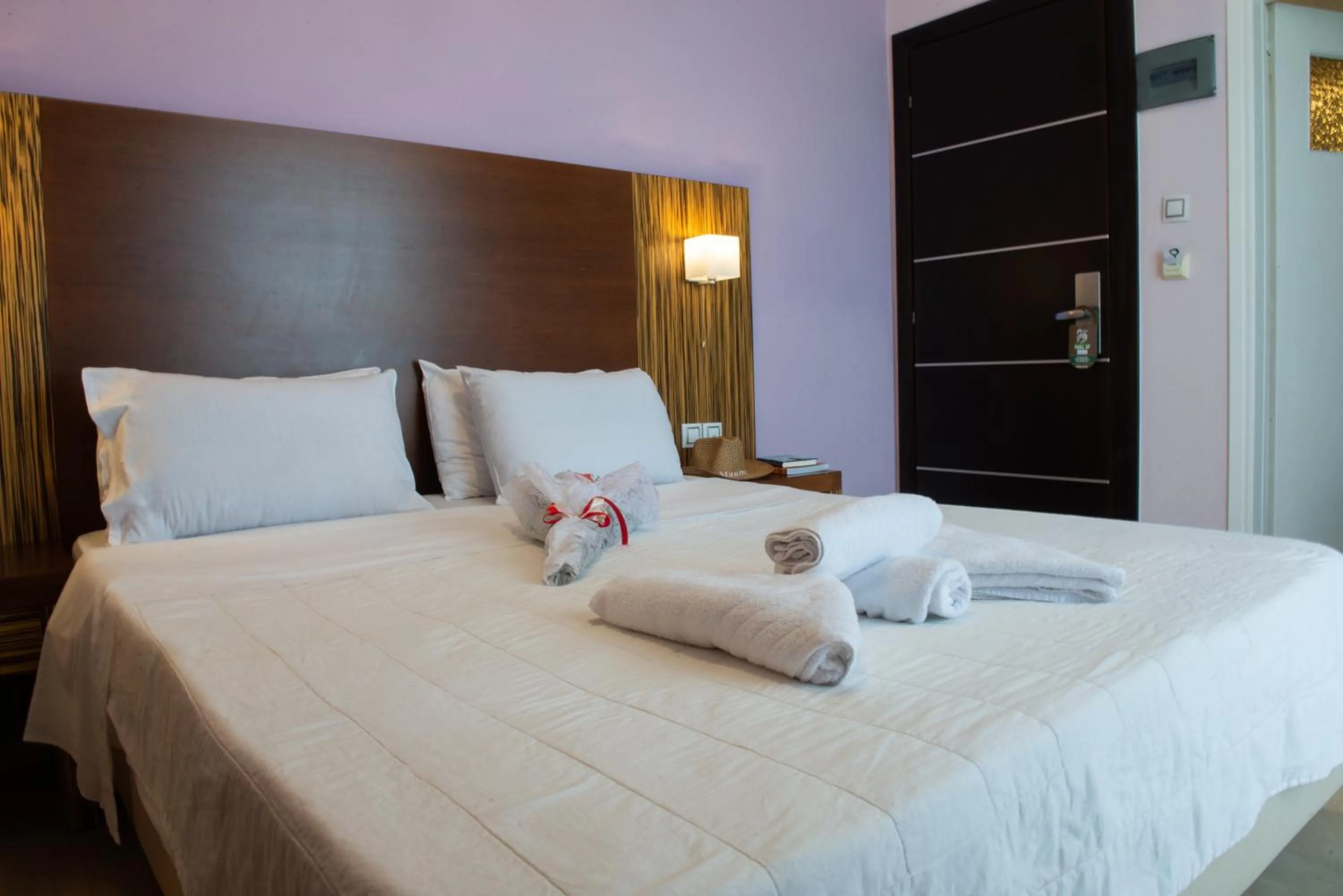 Bed in GOLDEN SUN Κokkoni Beach Hotel